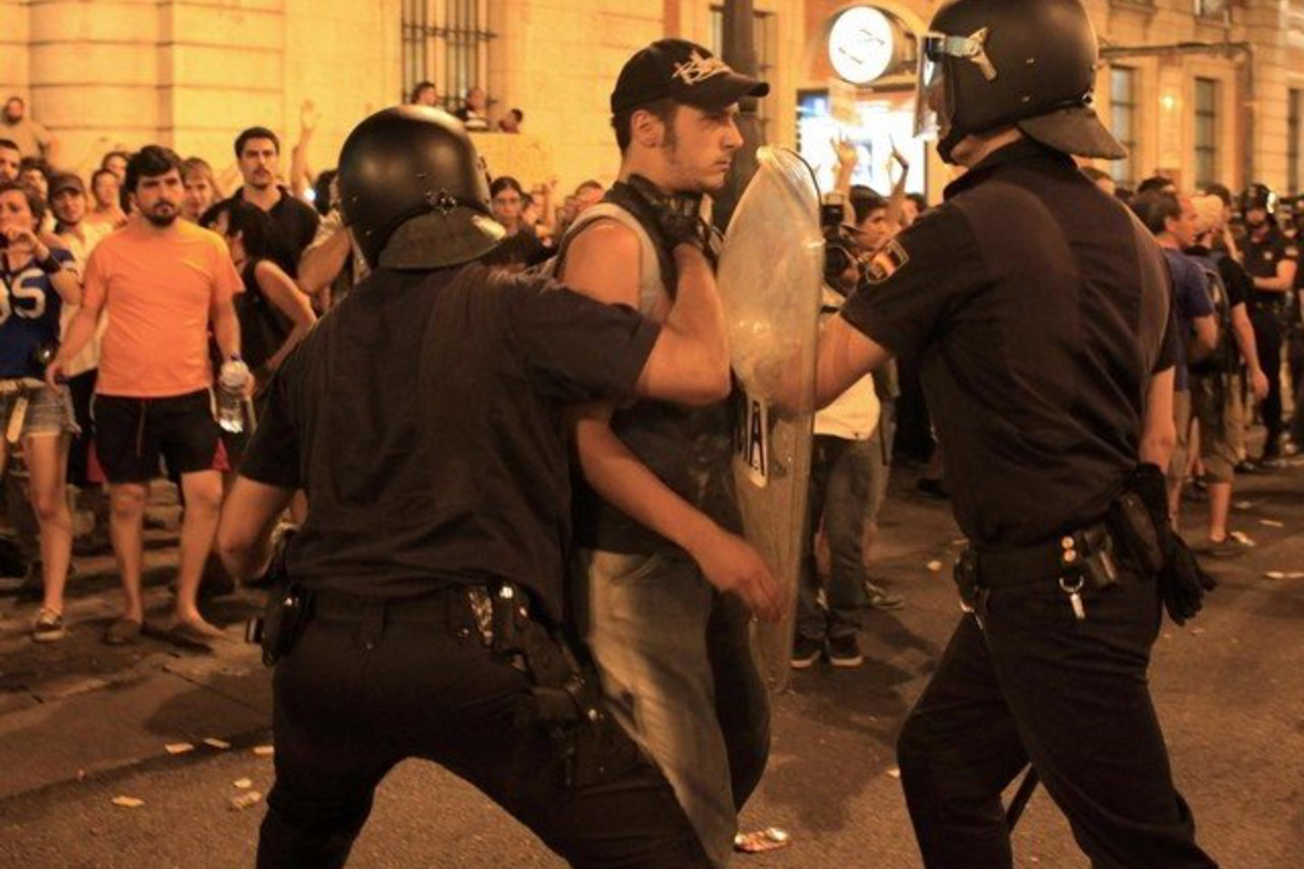 Policija turėjo darbo.