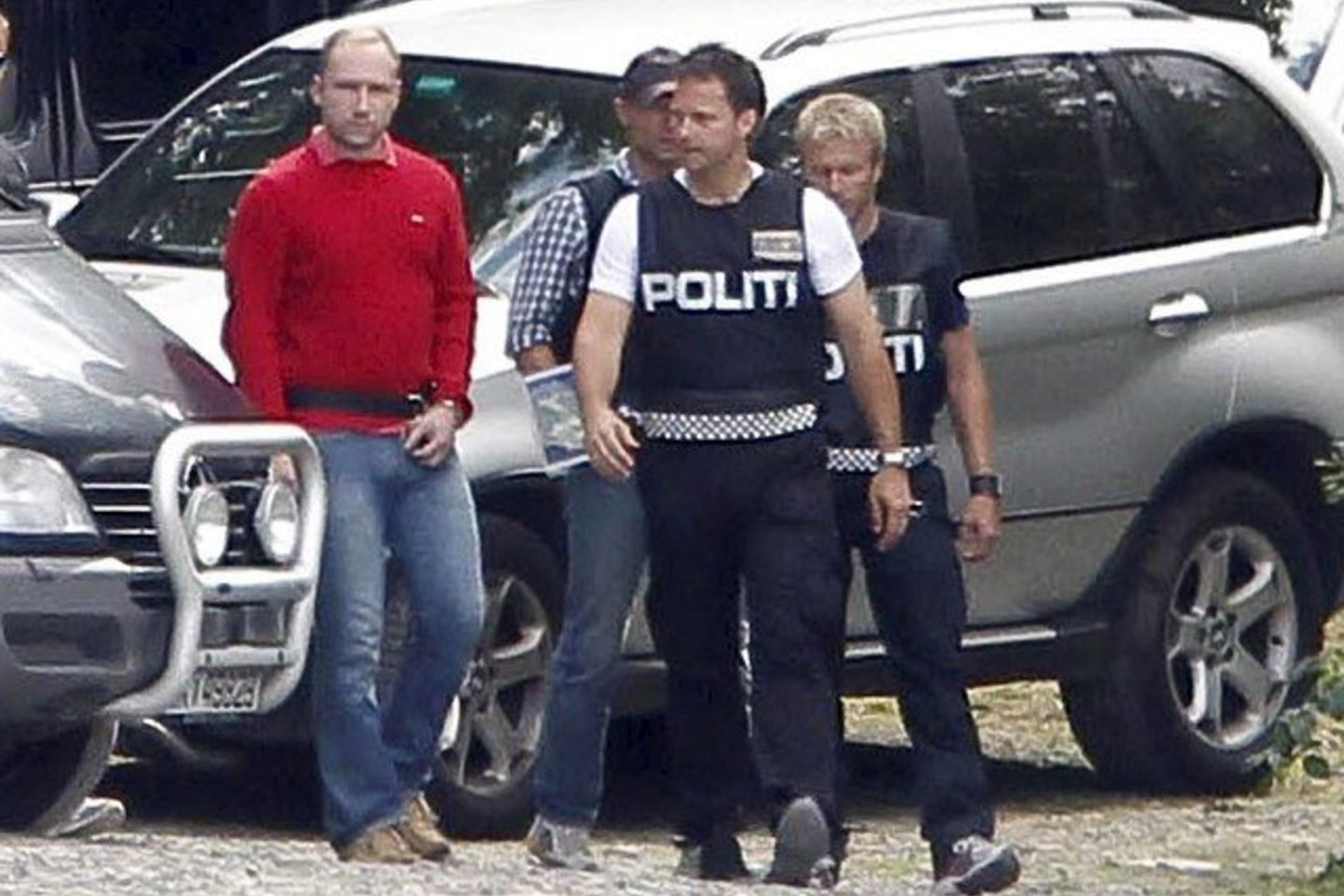 Žudynes Norvegijoje surengęs A.B.Breivikas ketino pats pasiduoti policijai.