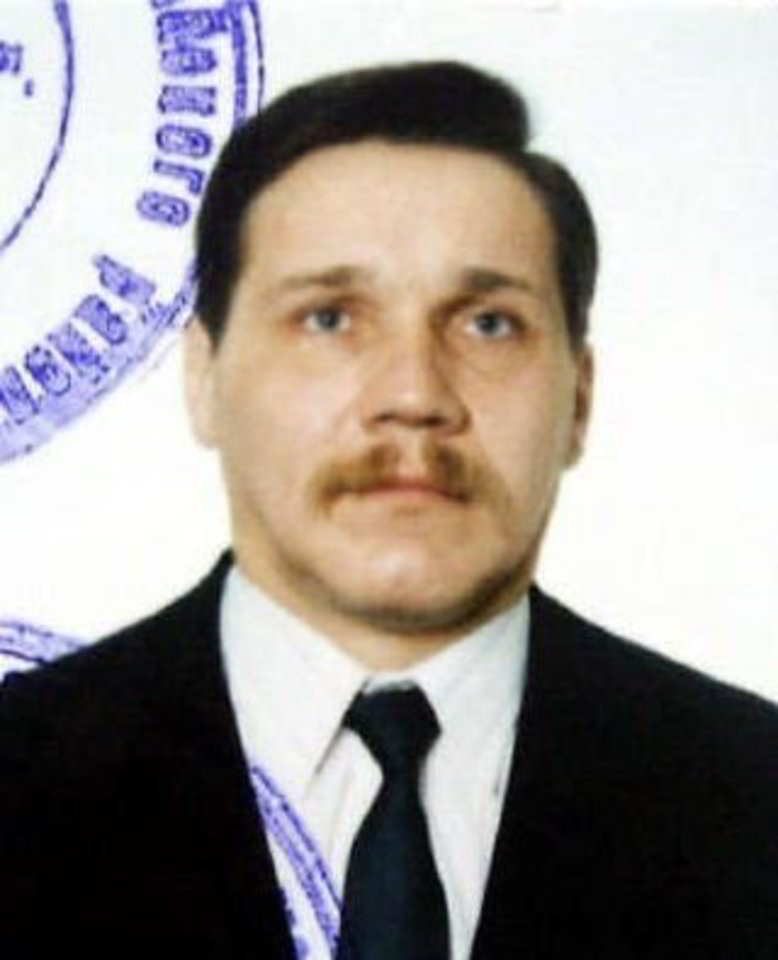 Baltarusijoje Z.Pimenau kaltinamas tuo, kad jis neva pagrobė Vitebske buvusį caro karvedžio A.Suvorovo biustą.