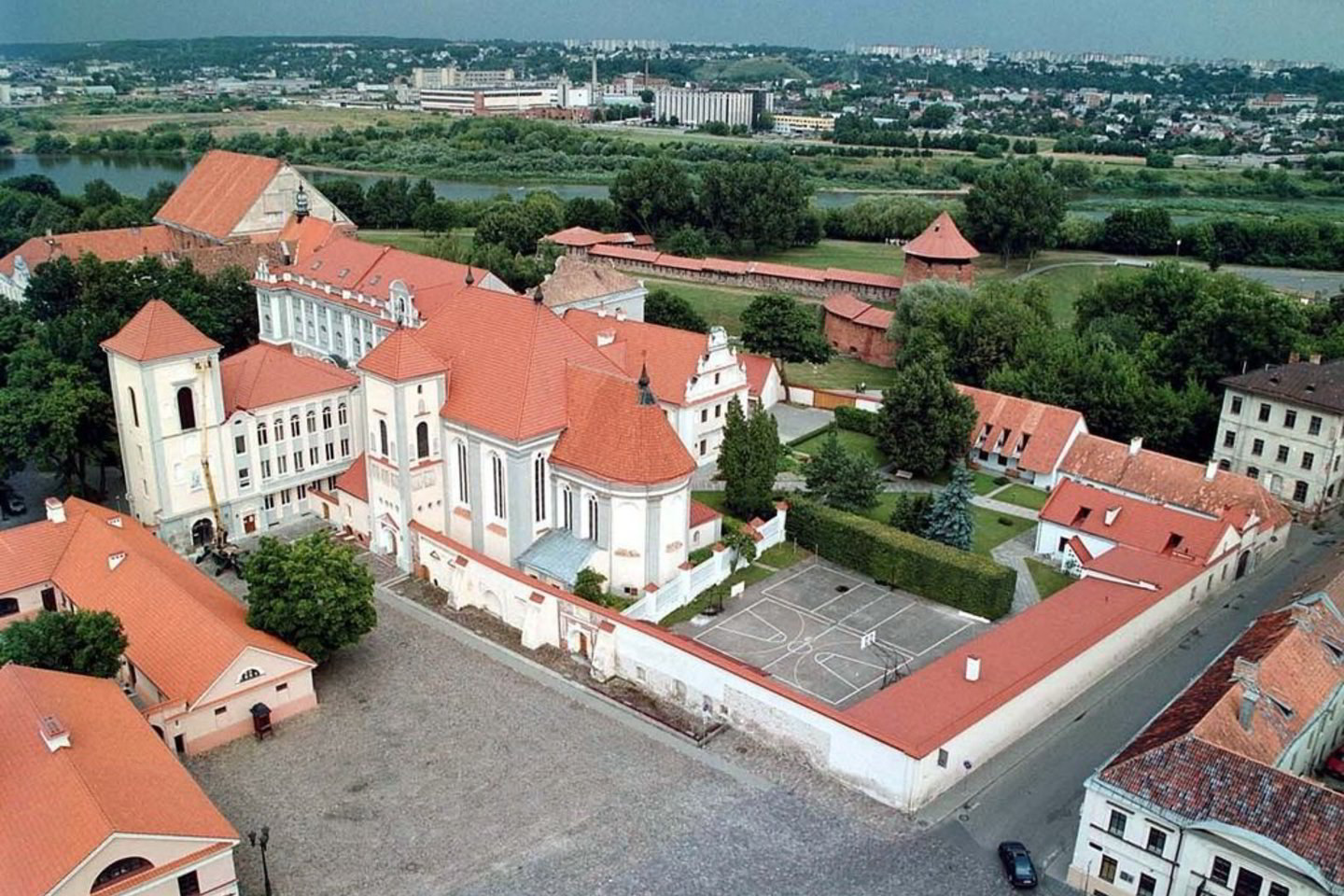 Į Kauno kunigų seminariją kol kas priimti tik du jaunuoliai.