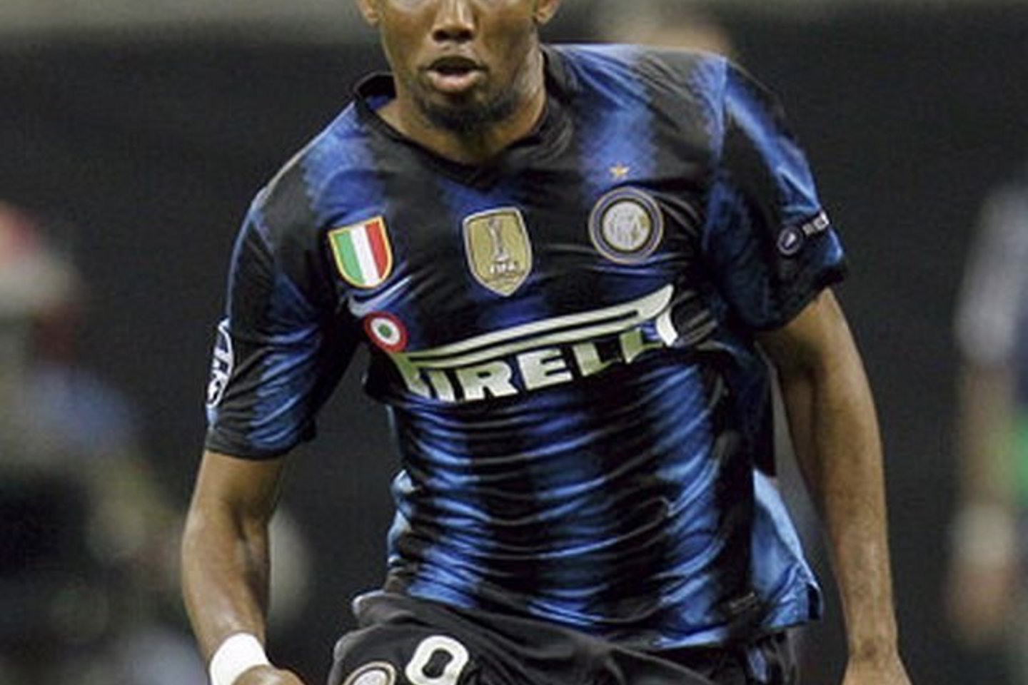 S.Eto'o Milano komandoje žaidė dvejus metus.