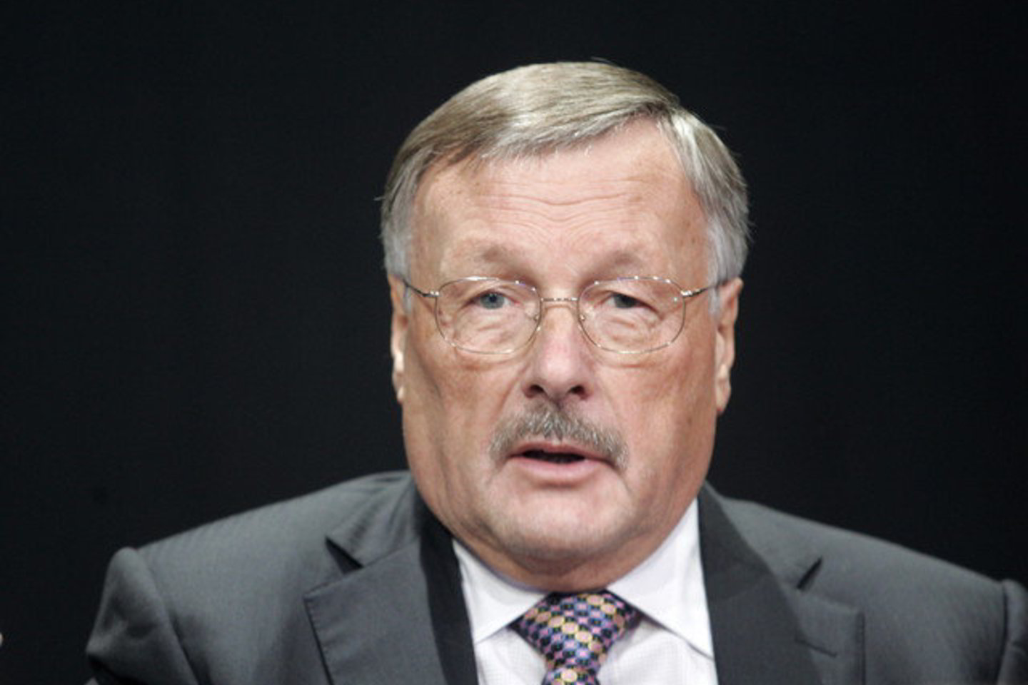 S.Brundzai teko stoti prieš teismą.