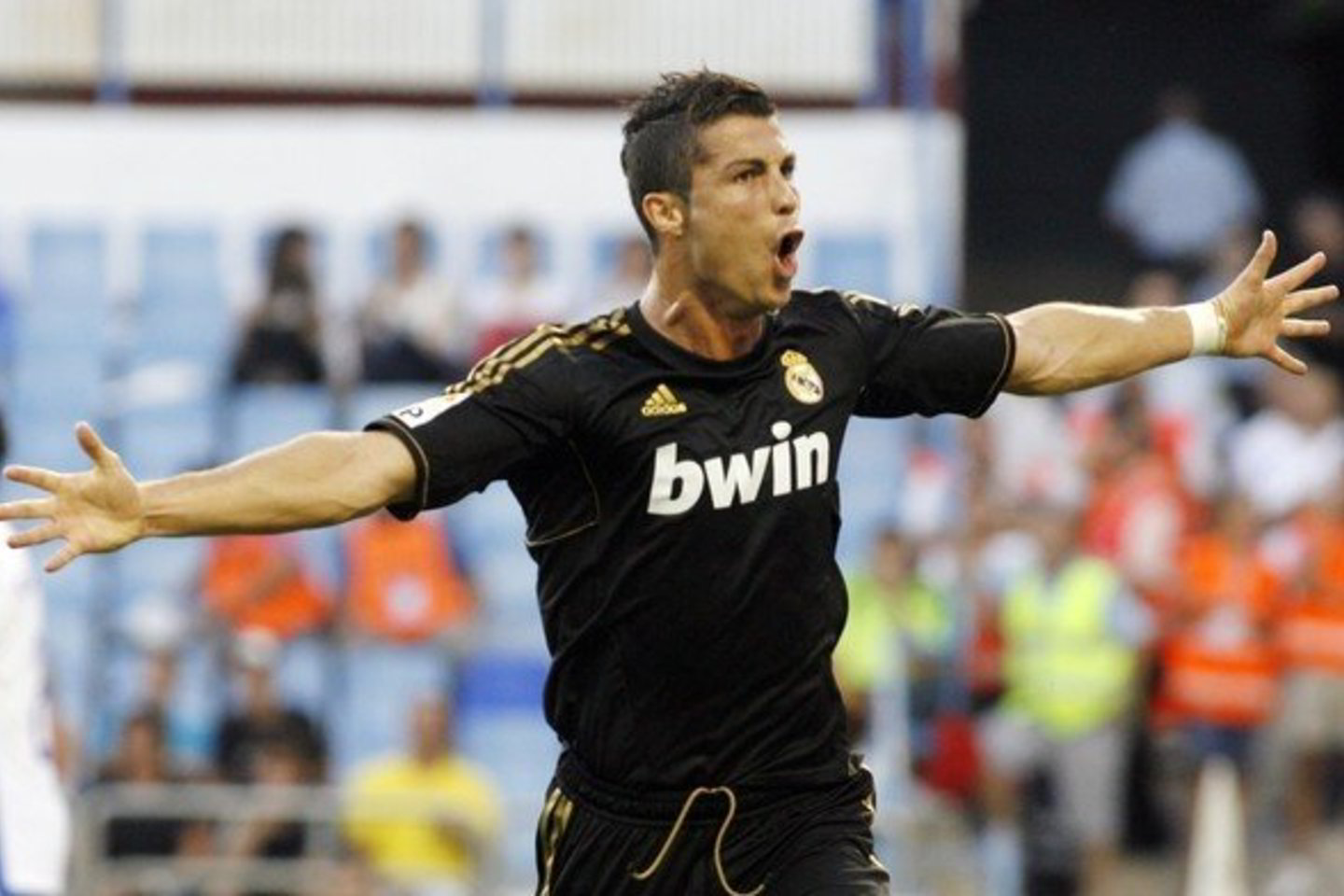 C.Ronaldo pelnė tris įvarčius.