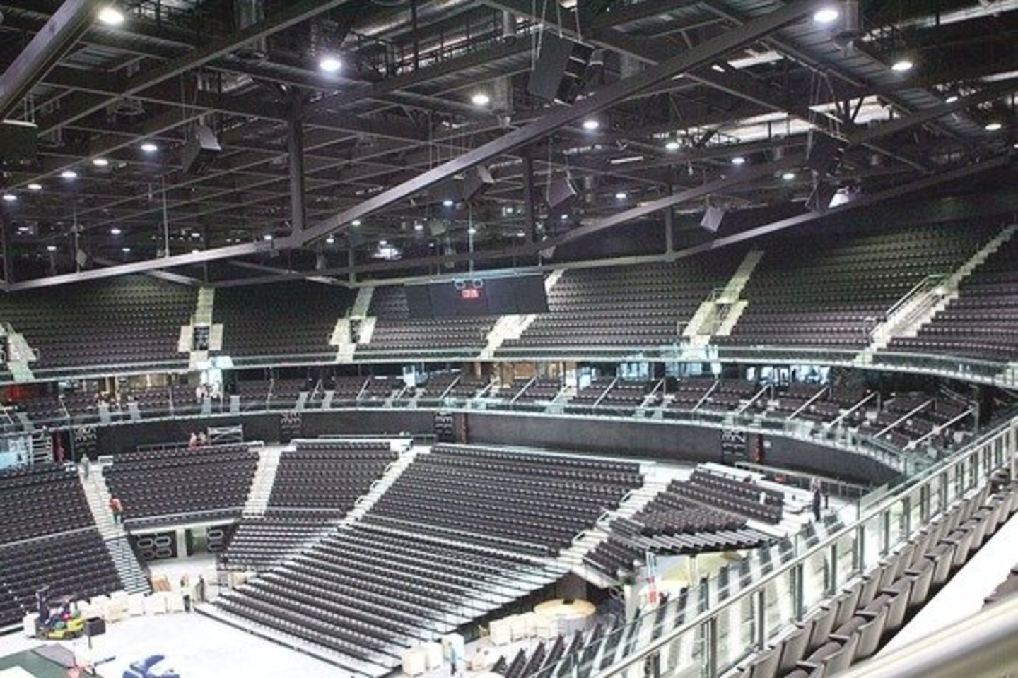 Šalies architektai sutaria, kad „Žalgirio” arena – išskirtinis statinys, kokio iki šiol Kaune nebuvo, turint galvoje visuomeninę šios didžiausios Baltijos šalyse sportui ir pramogoms skirtos arenos svarbą, vietą mieste, dydį ir architektūrinį bei inžinerinį sudėtingumą.