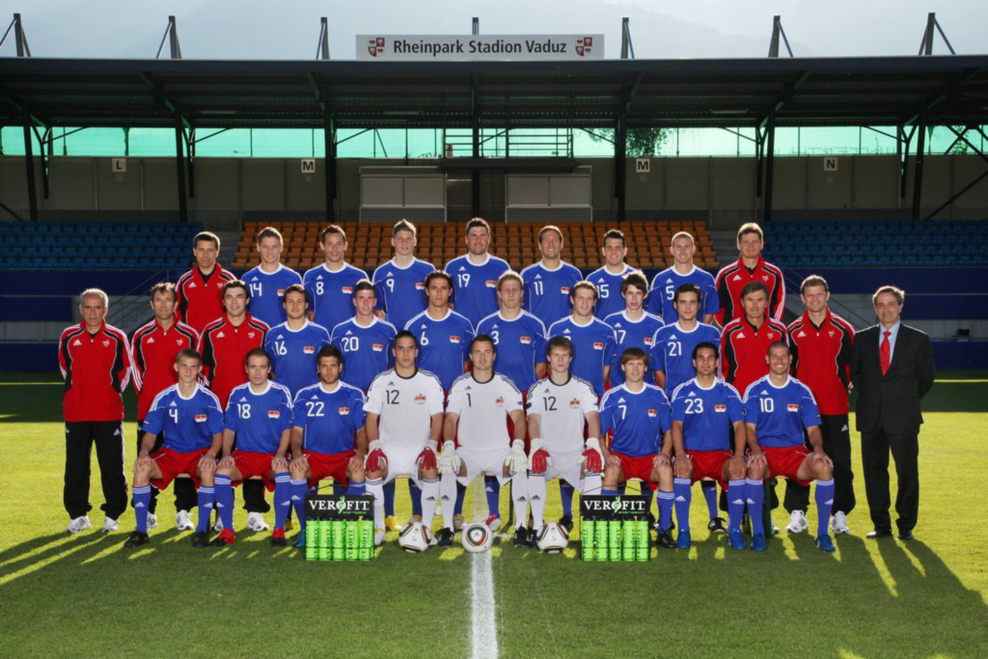 Lichtenšteino rinktinės pagrindą sudaro Šveicarijos antrajame pagal pajėgumą divizione žaidžiančio „Vaduz“ futbolininkai.