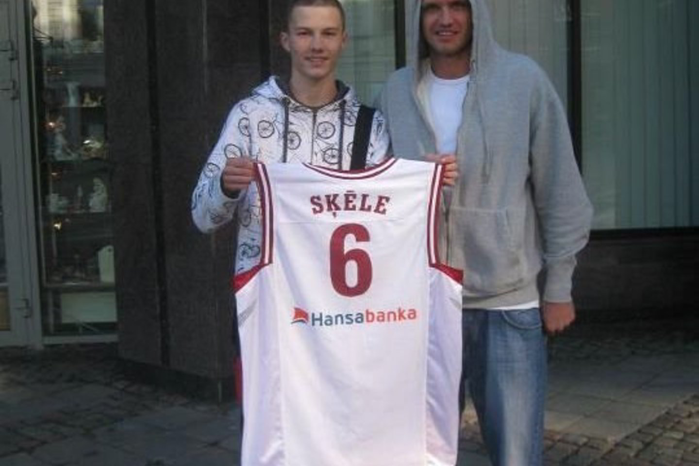 Už M.Kolosowskio ir A.Škėlės nuotrauką lrytas.lt puslapyje tinkle „Facebook“ balsavo rekordiniai 289 žmonės.
