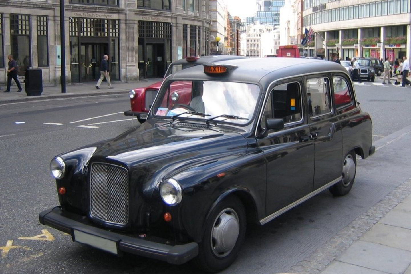 Didžiosios Britanijos sostinės Londono taksi - geriausi, ber ir vieni brangiausių pasaulyje.