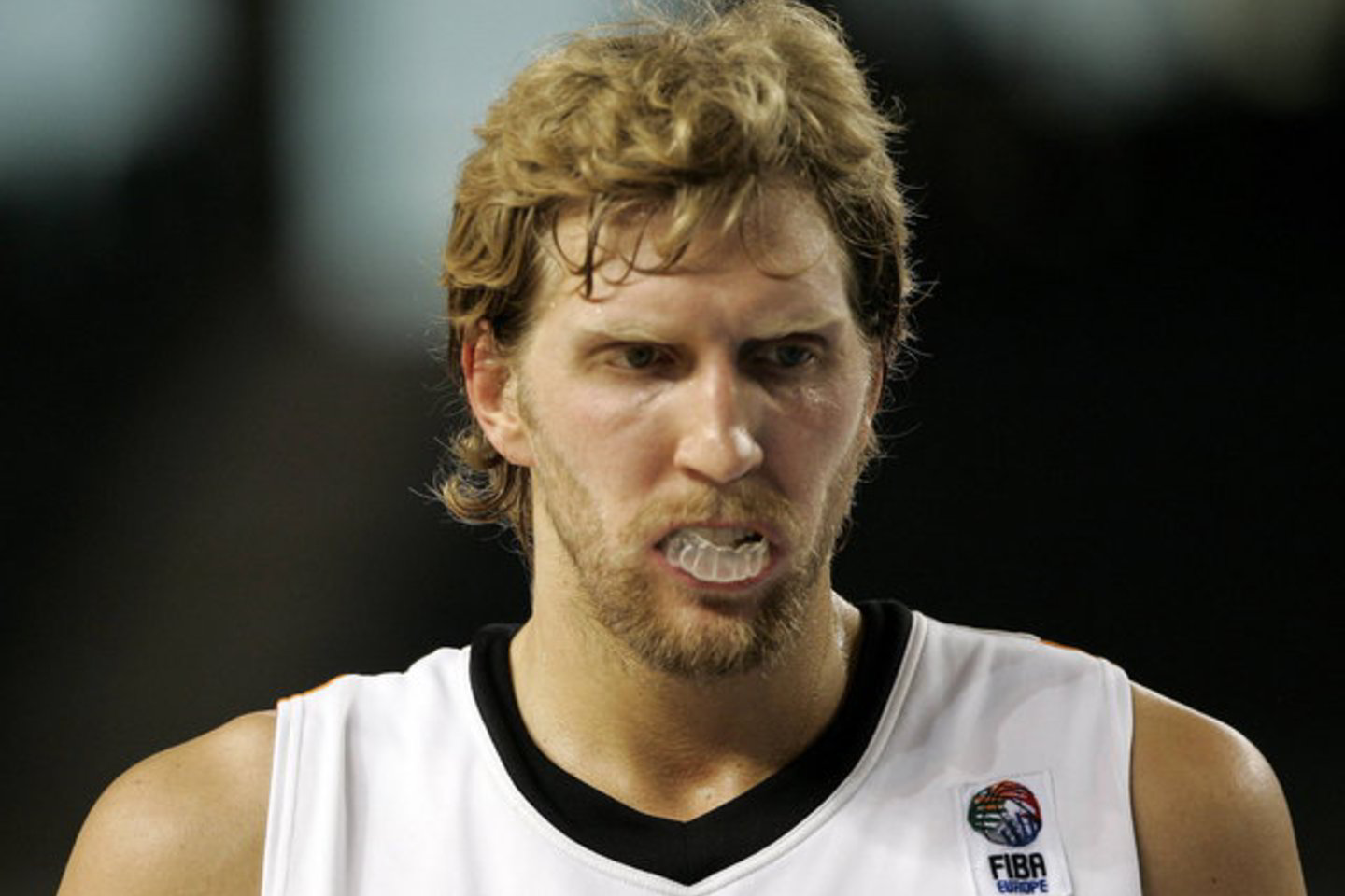 D.Nowitzkis Šiauliuose maudosi 90 litrų talpos statinėje.