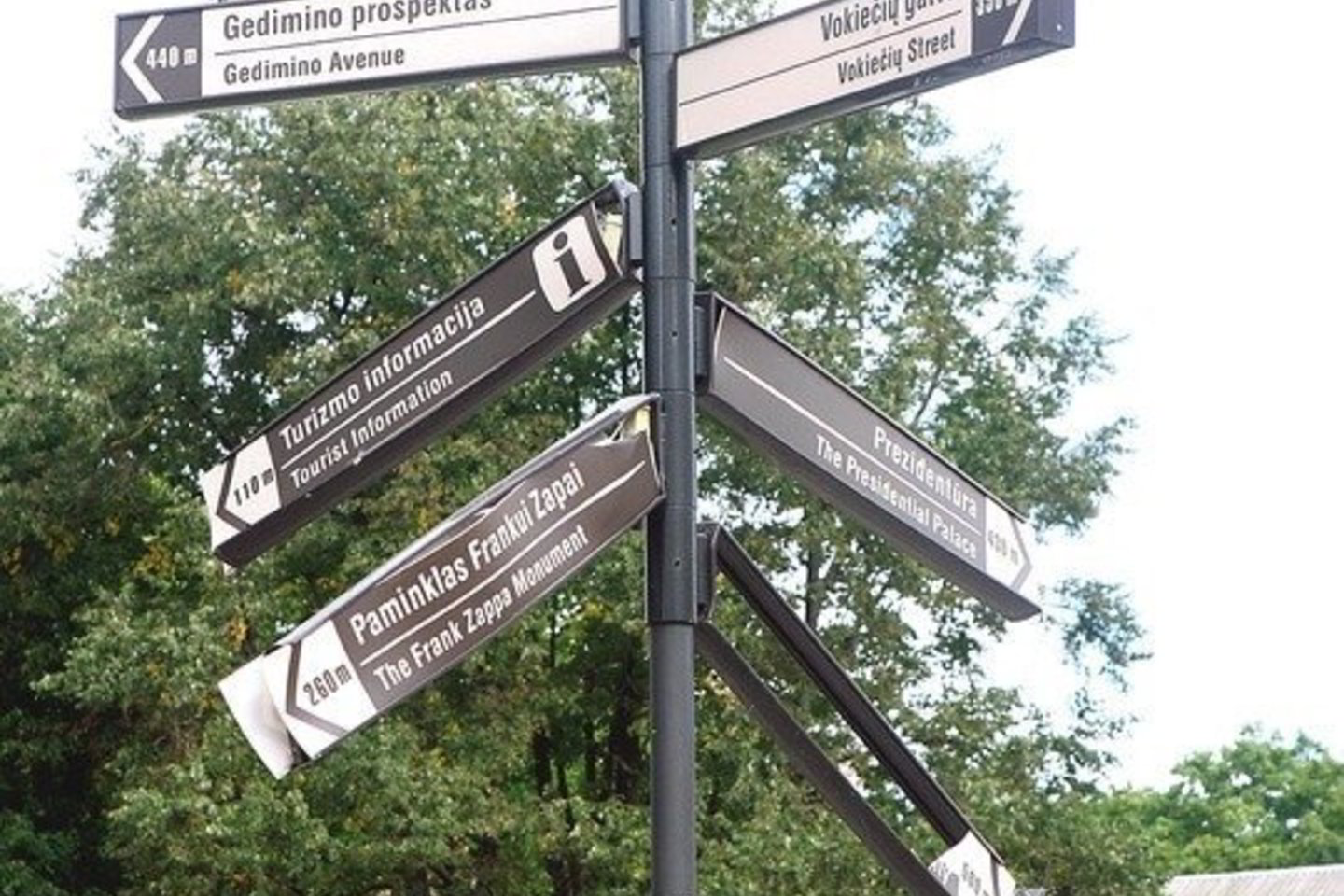 Jeigu sulankstytų rodyklių nepavyks ištiesinti, jas teks apskritai nuimti.