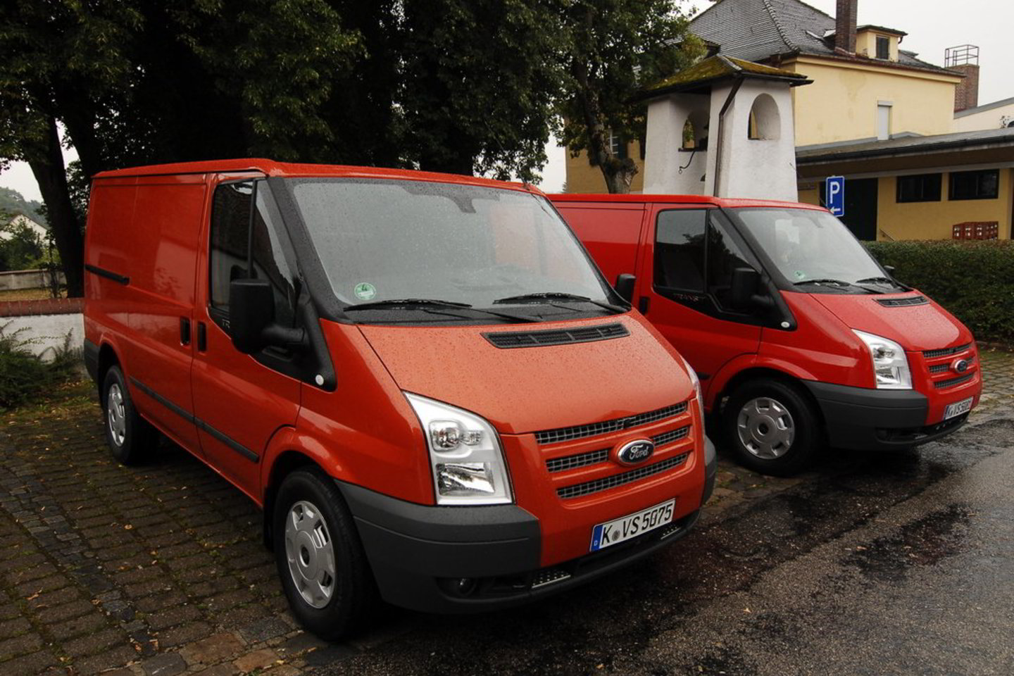 Atnaujintas „Ford Transit“ naudoja 8 procentais mažiau degalų nei pirmtakas, bet yra iki 3 procentų brangesnis.