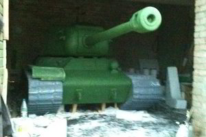 Sąjūdžio laikais nuo postamento nuverstas okupantų tankas grįžta į Salantų miestelį