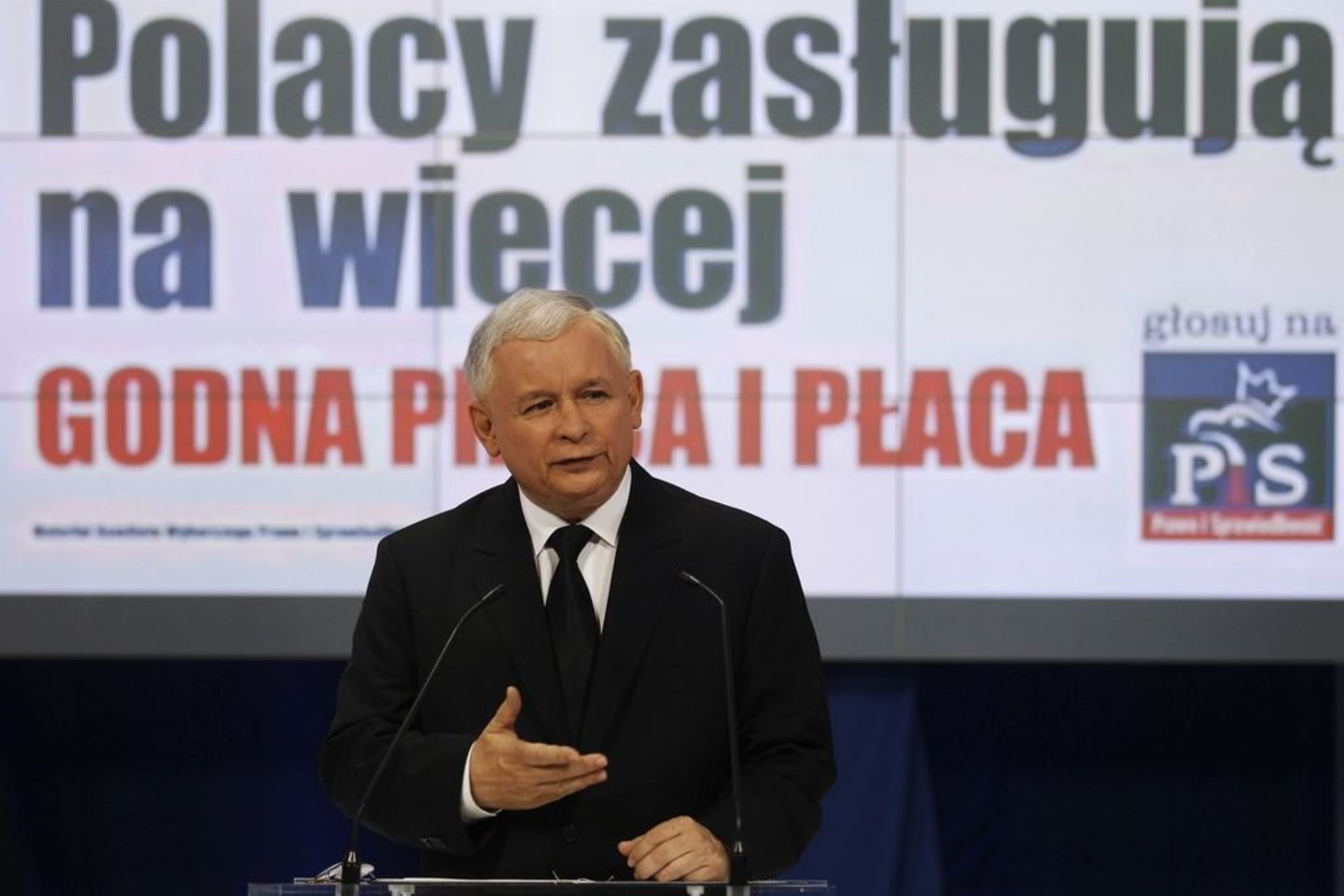 J.Kaczynskis pareiškė, kad išpuoliai, kai buvo užteplioti lietuviški užrašai Punsko valsčiuje, tebuvęs „nereikšmingas incidentas.