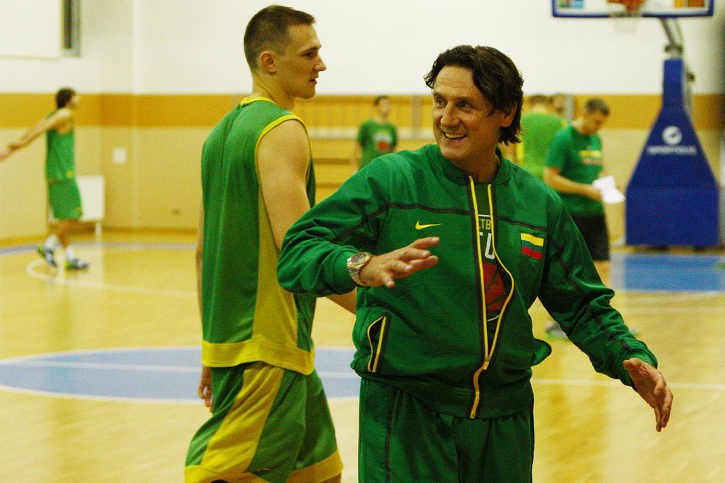 Ketvirtadienio vakarą Lietuvos krepšinio rinktinė treniravosi sostinės MRU sporto salėje.