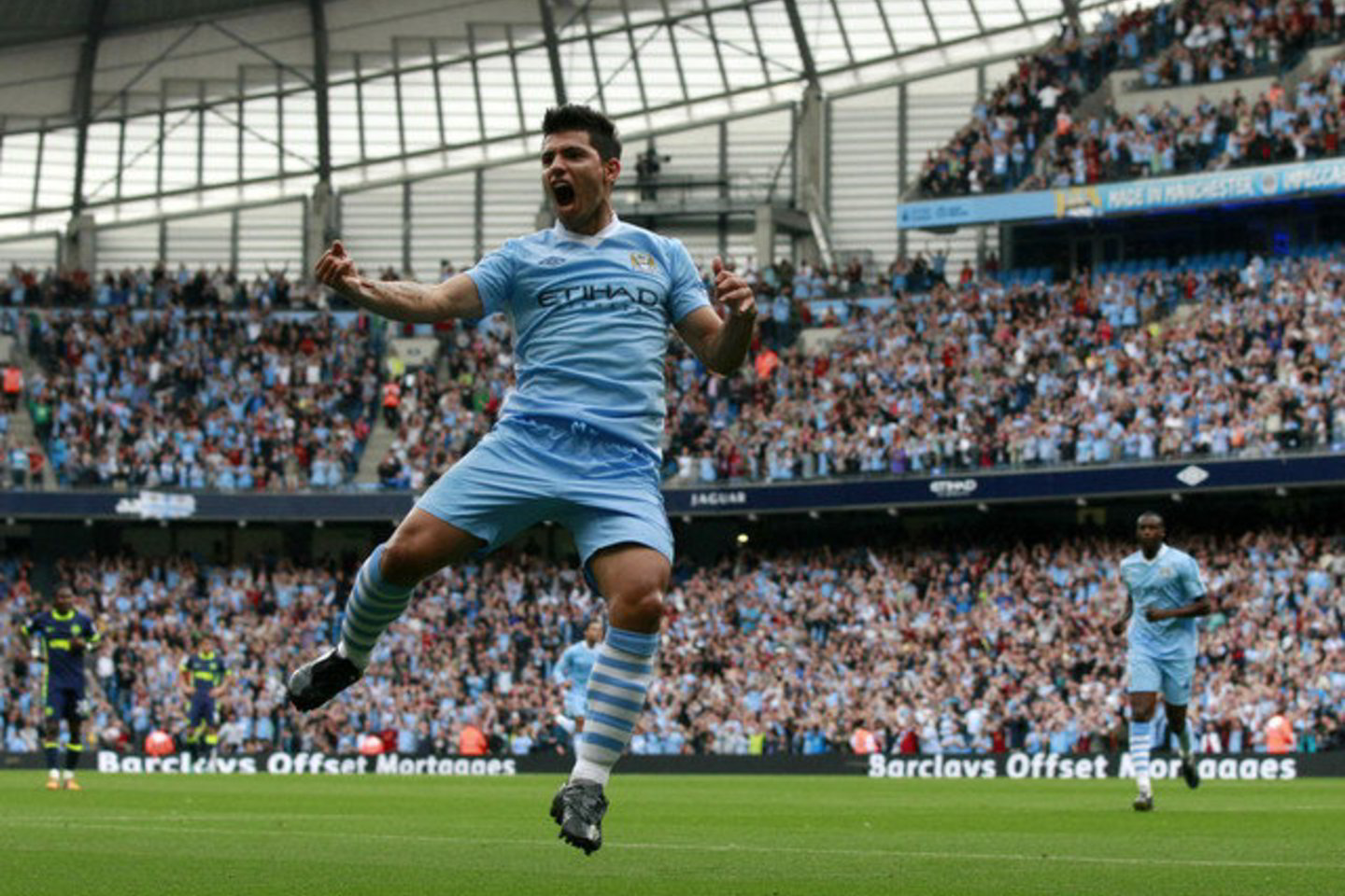 S.Aguero pelnė 3 įvarčius