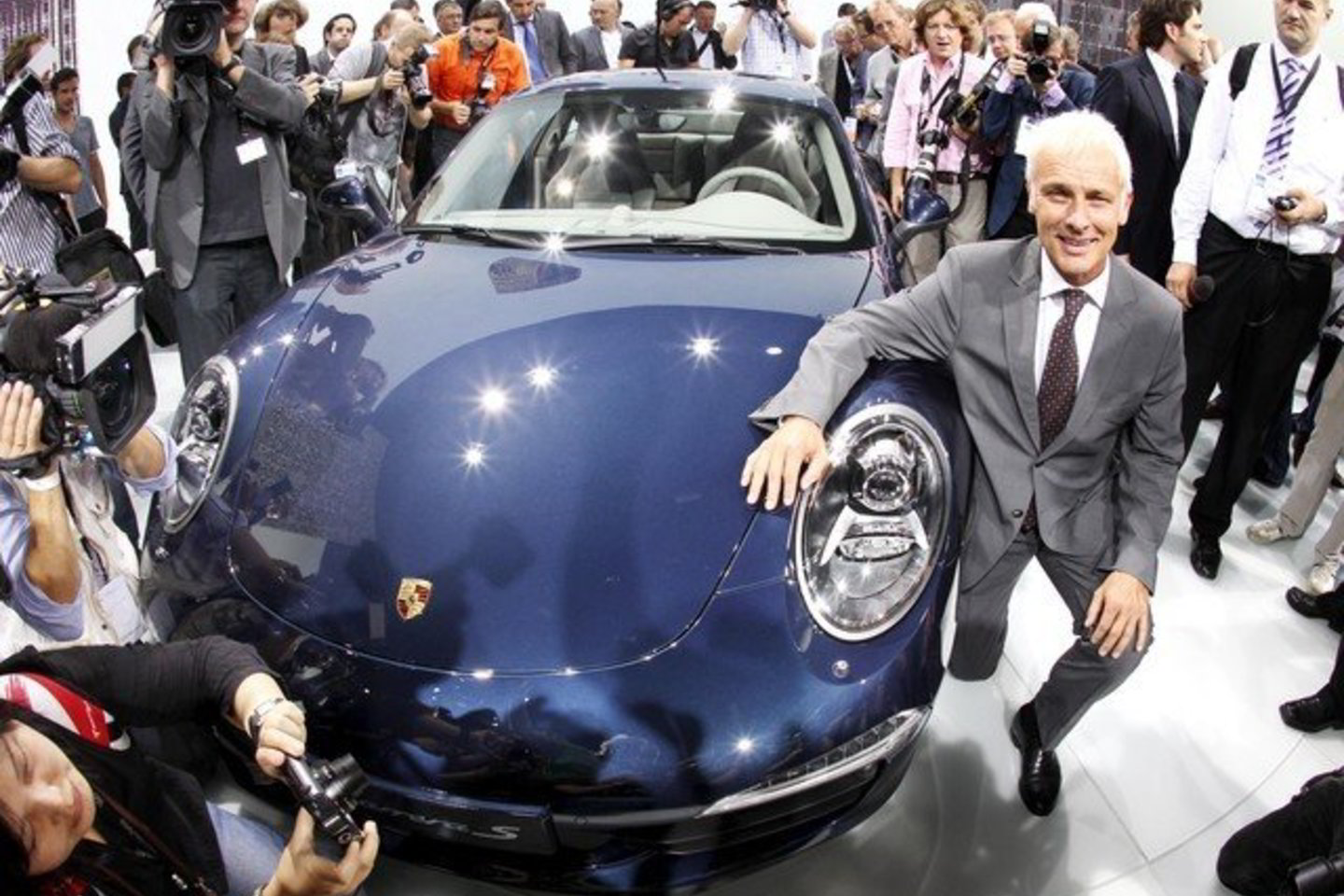 Gamintojai teigia, kad naujuoju „Porsche“ 100 kilometrų įmanoma nuvažiuoti sunaudojant vos 8,2 litro benzino.