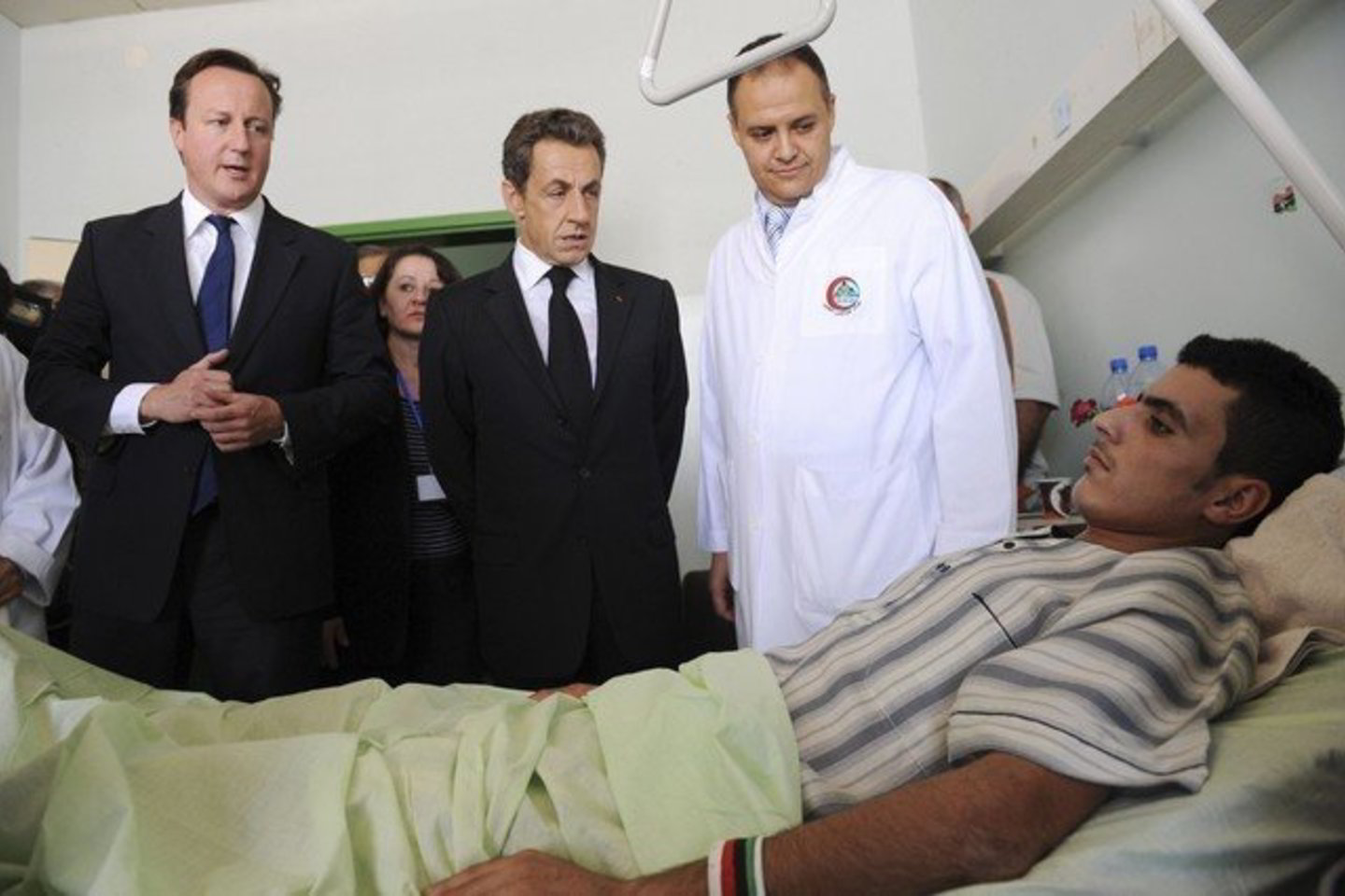 D.Cameronas su N.Sarkozy apsilankė ir vietinėje ligoninėje.
