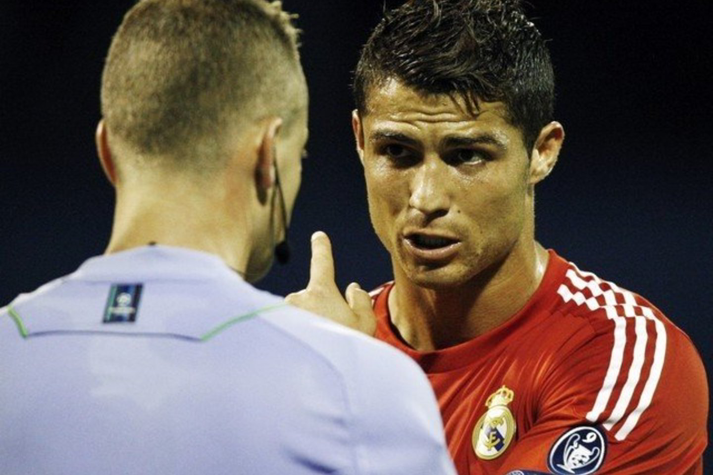 C.Ronaldo dažnai kreipėsi į teisėjus.