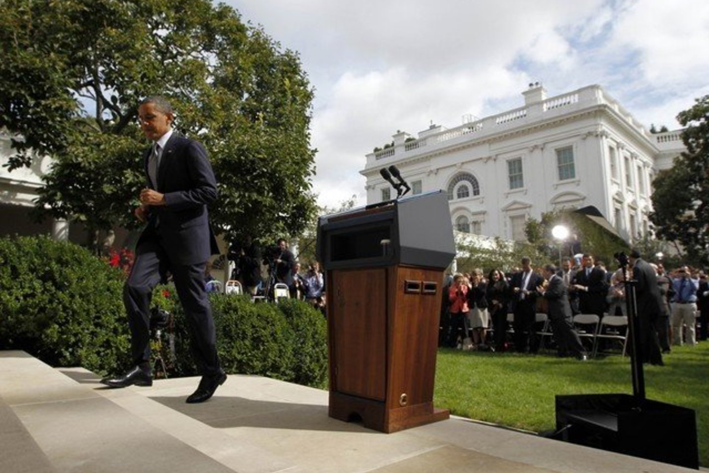 B.Obama nurodė, kad korporacijos ir turtingieji piliečiai turi mokėti didesnius mokesčius.
