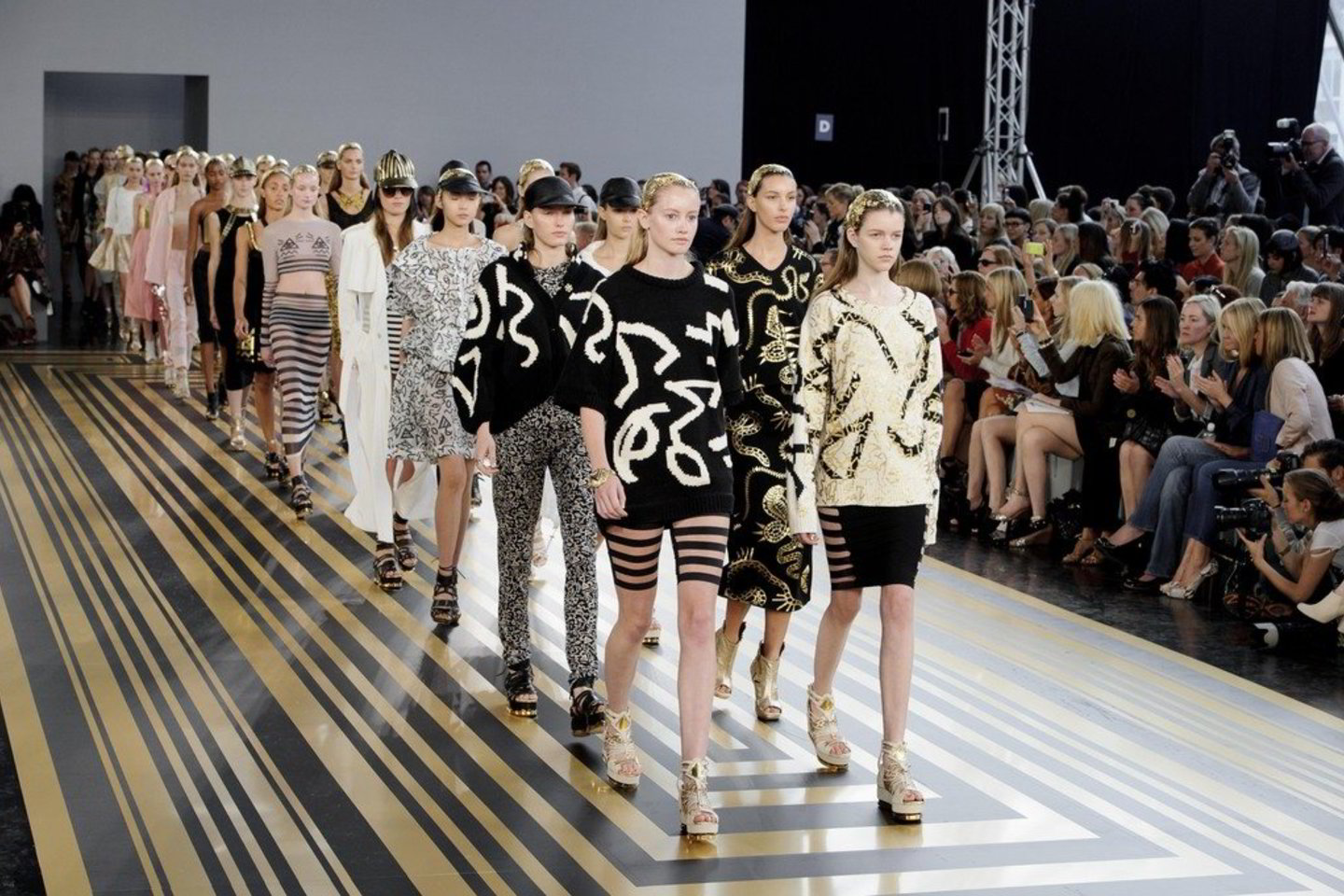 "Topshop Unique" kolekcija.
