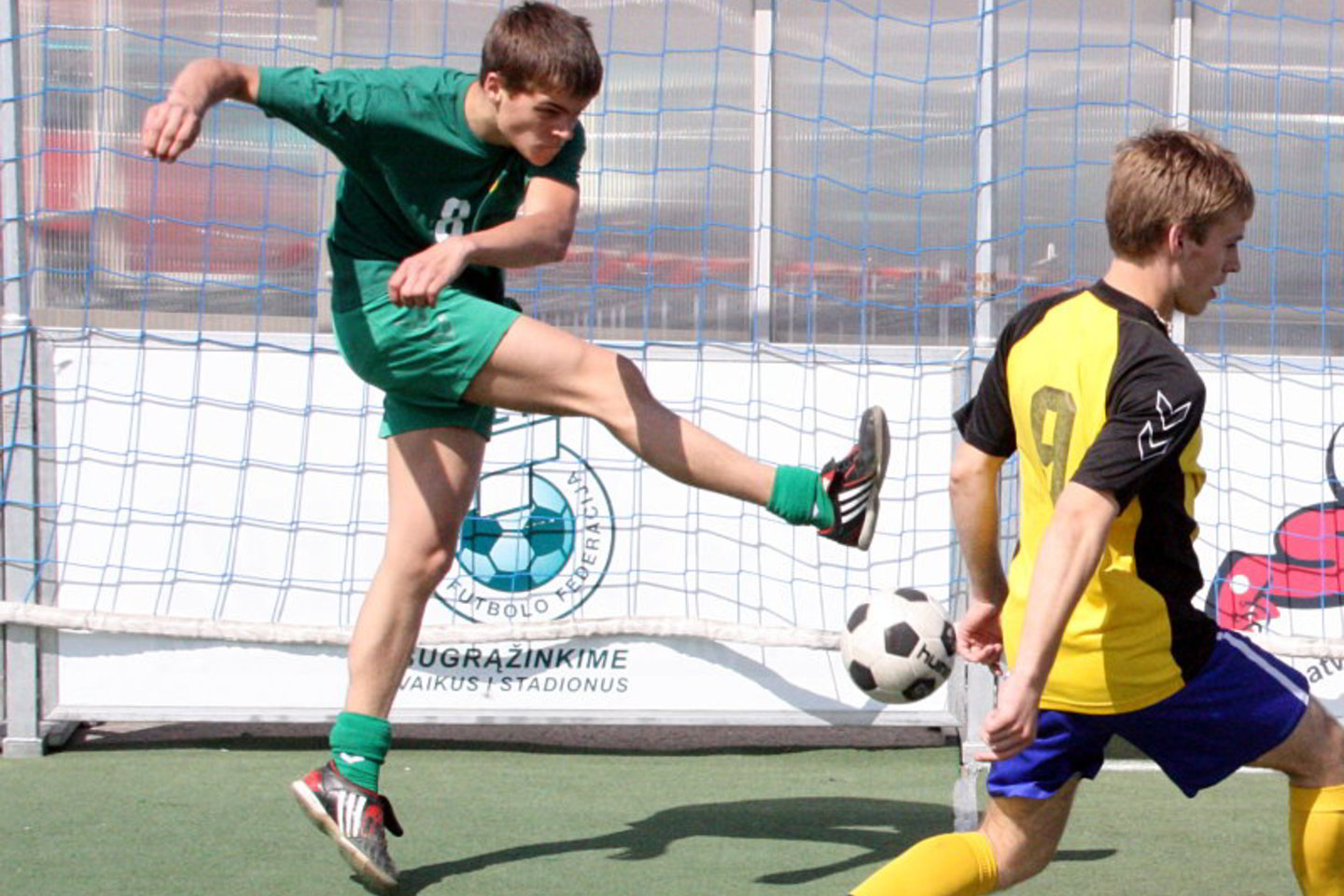 „MEZON gatvės futbolo turnyro“ renginiai vyks prie Klaipėdos „Akropolio“ (rugsėjo 25 d.), prie Kauno „Mega“ ir prie Vilniaus „Akropolis“. Visų varžybų pradžia – 12 val.