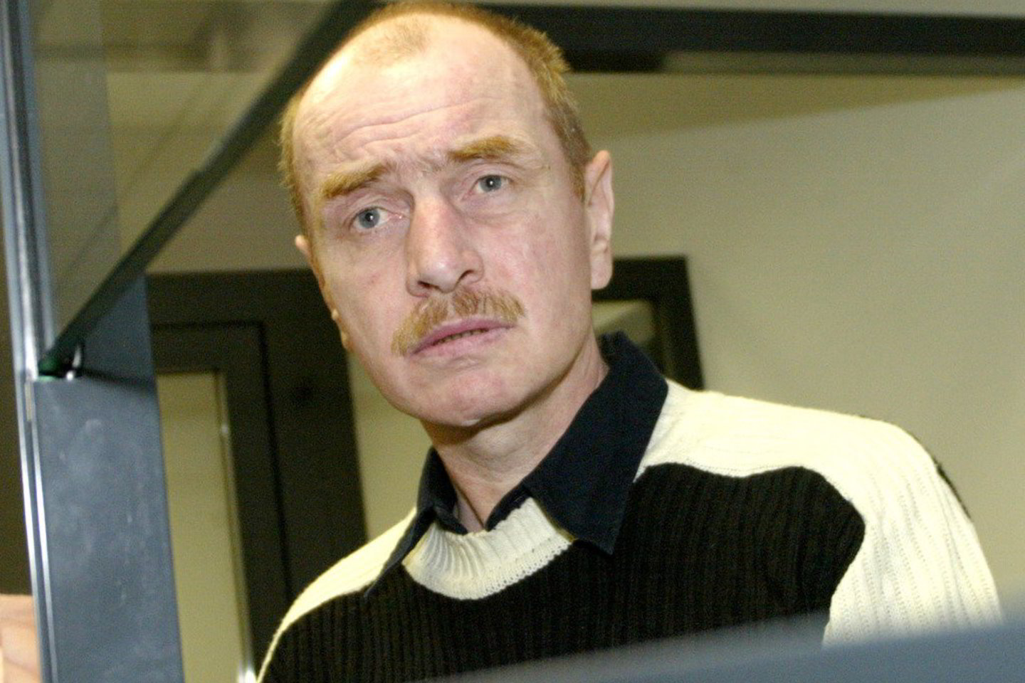 Prieš teismą stojęs dviejų žmonių nužudymu kaltinamas A.Mockevičius neneigė savo kaltės.