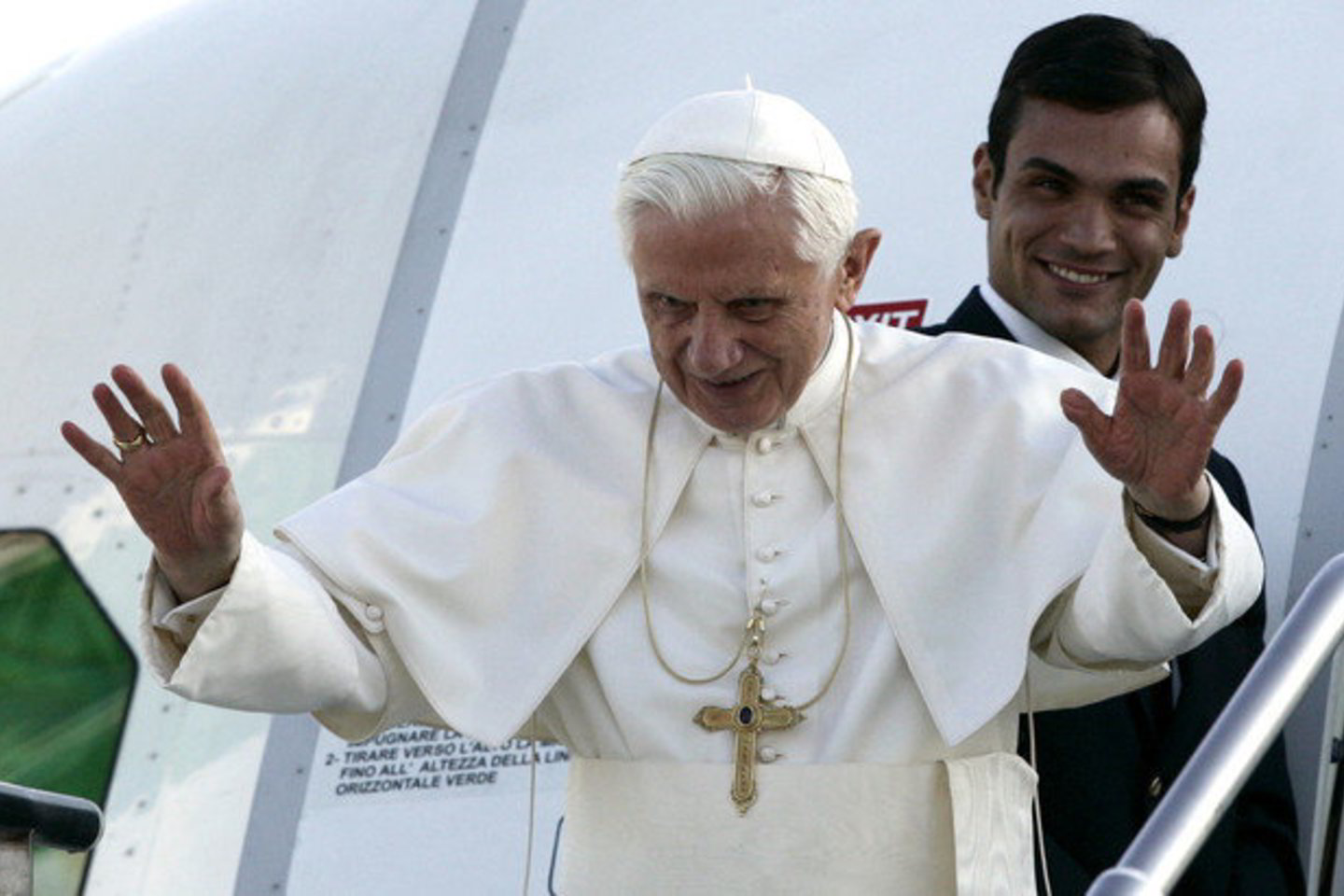 Benediktas XVI pirmąją vizito dieną sakys kalbą Bundestage.