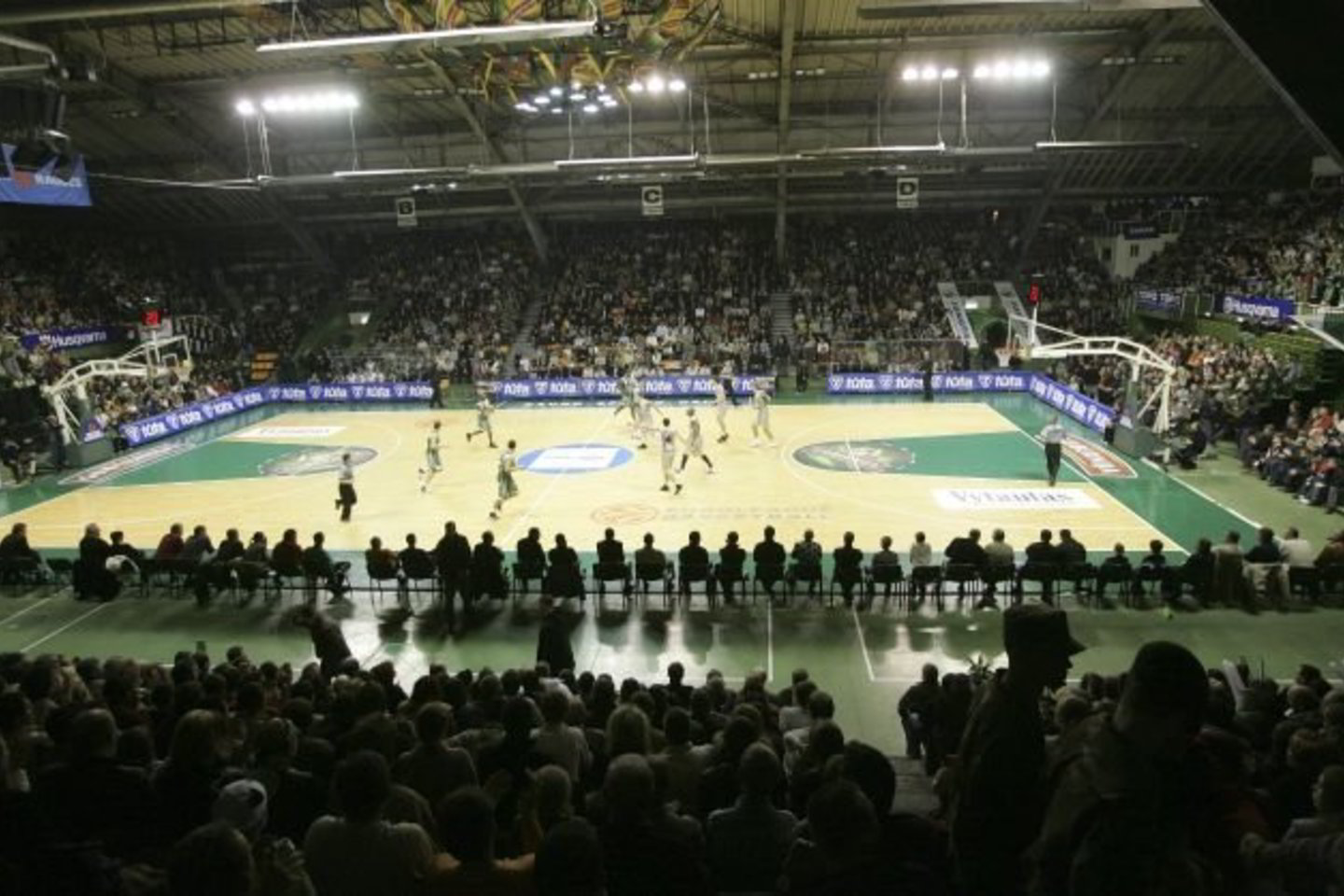 Sporto halėje vėl virs krepšinio aistros.