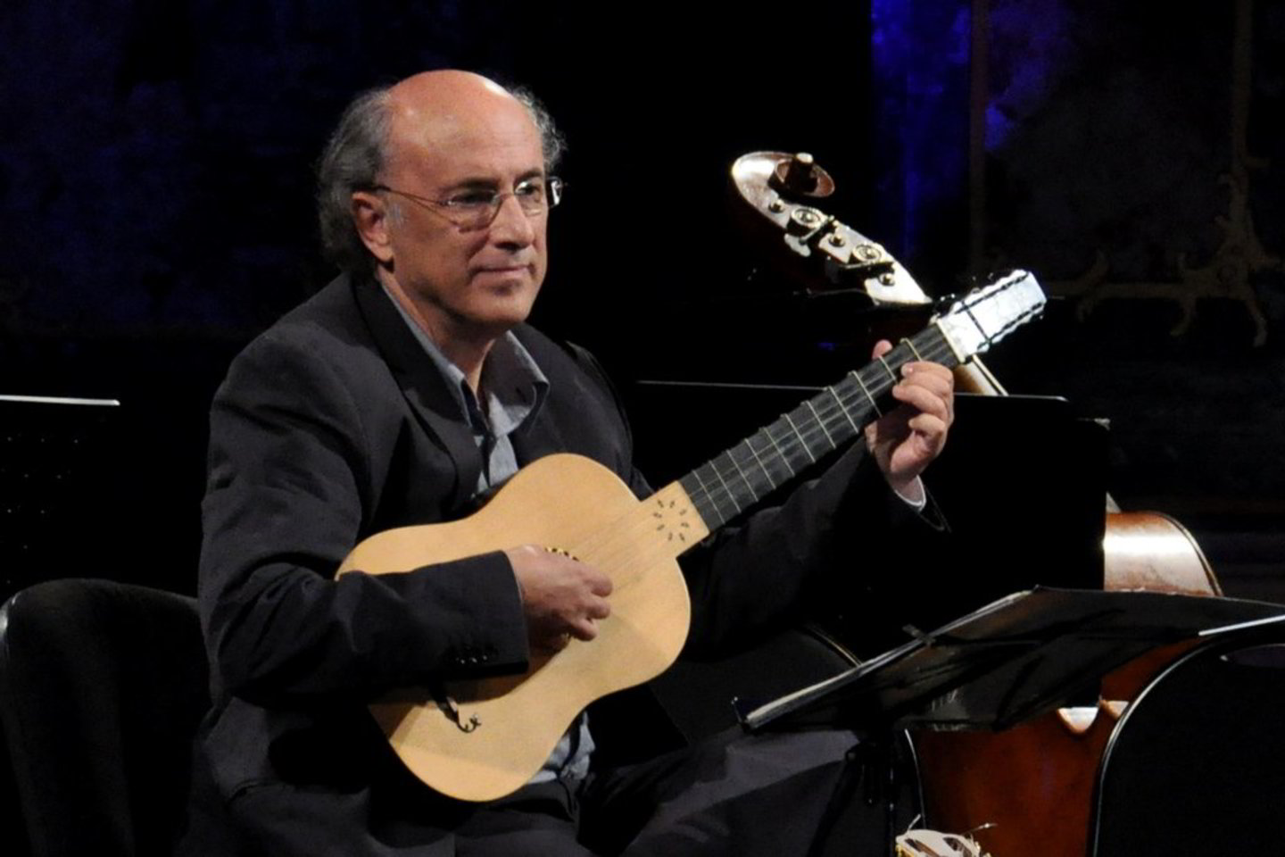 "La Guitarra Espanola" kerus skleidė J.M.Moreno.