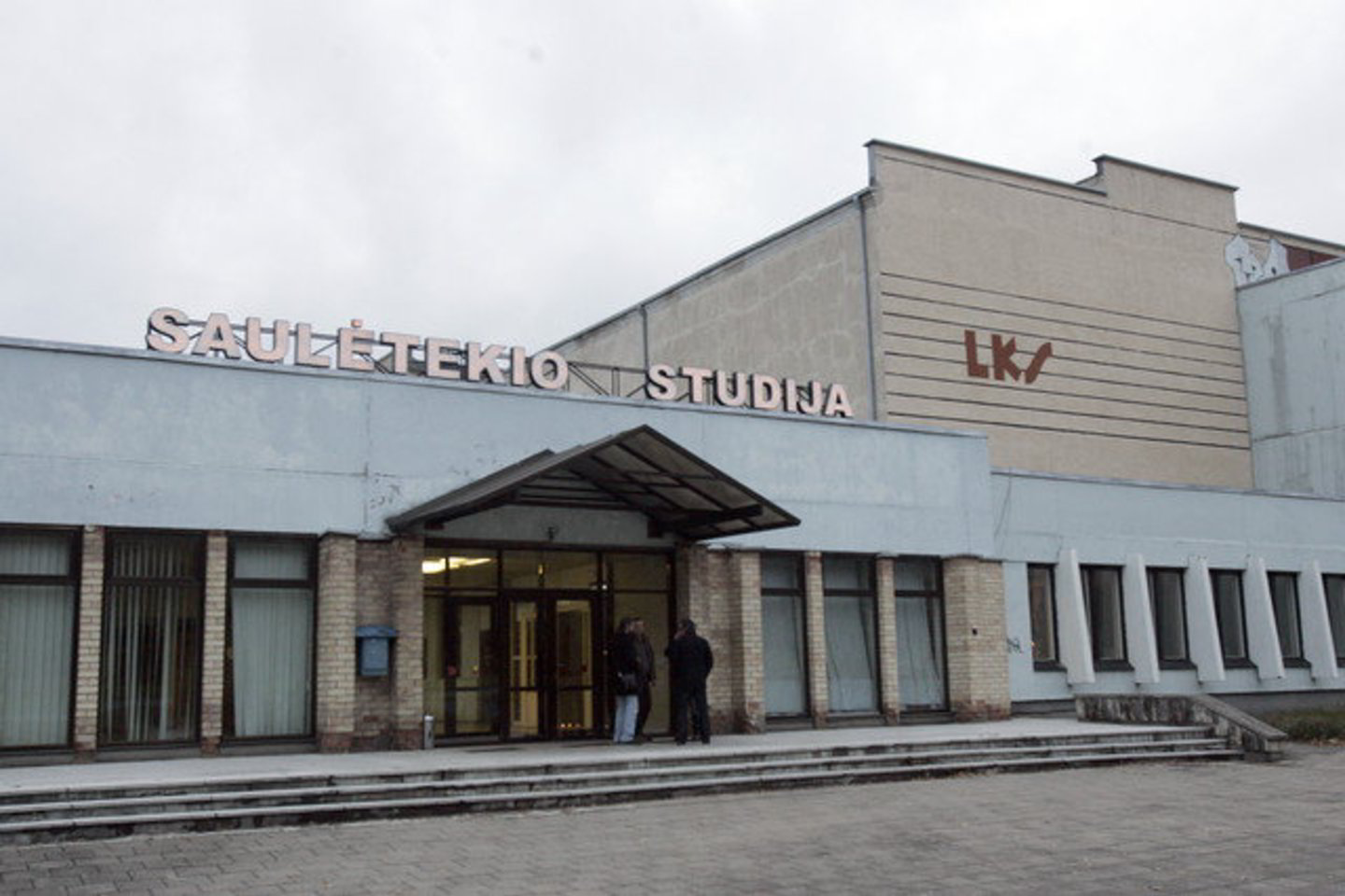 Kino studijos pastatas - jau nugriautas.