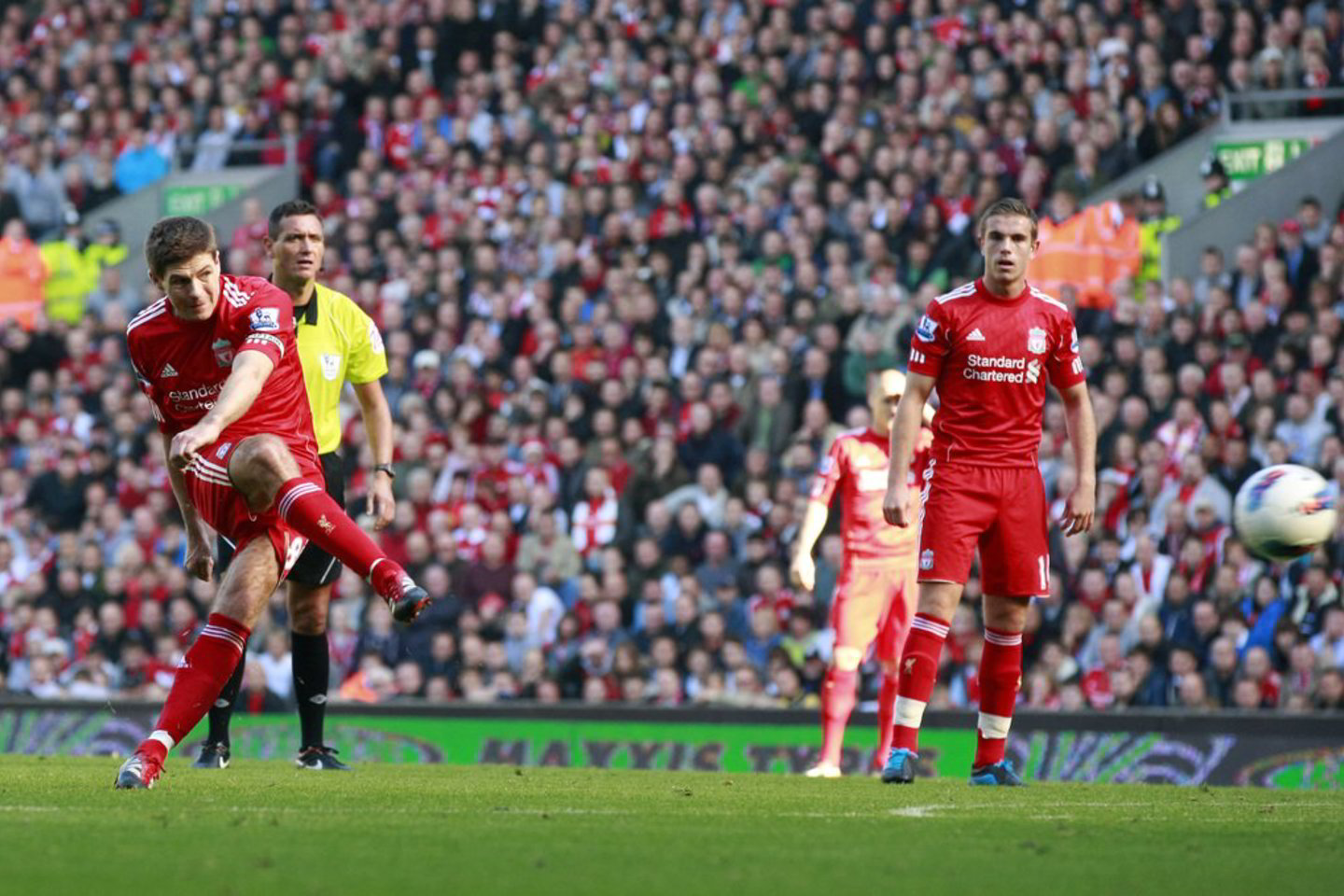 "Liverpool" įvartį baudos smūgiu pelnė komandos kapitonas S.Gerrardas.