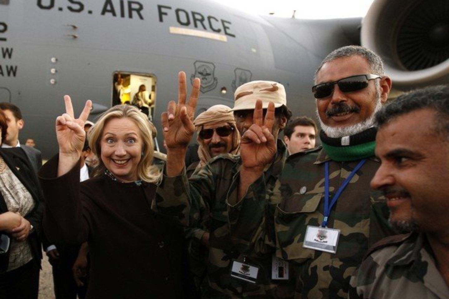 „Didžiuojuosi galėdama stovėti ant laisvos Tripolio žemės ir Amerikos žmonių vardu sveikinu Libiją“, - sakė H.Clinton.