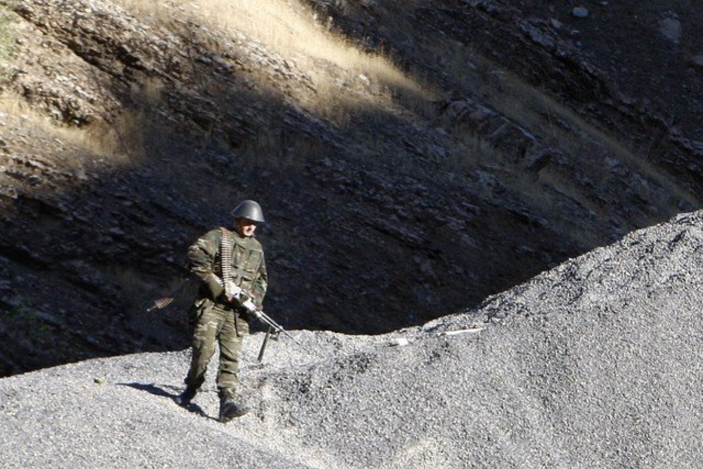 Pažymima, kad iki 2010 metų pabaigos daugiau nei 400 tūkst. Irako policininkų buvo mokomi pagal šią programą.