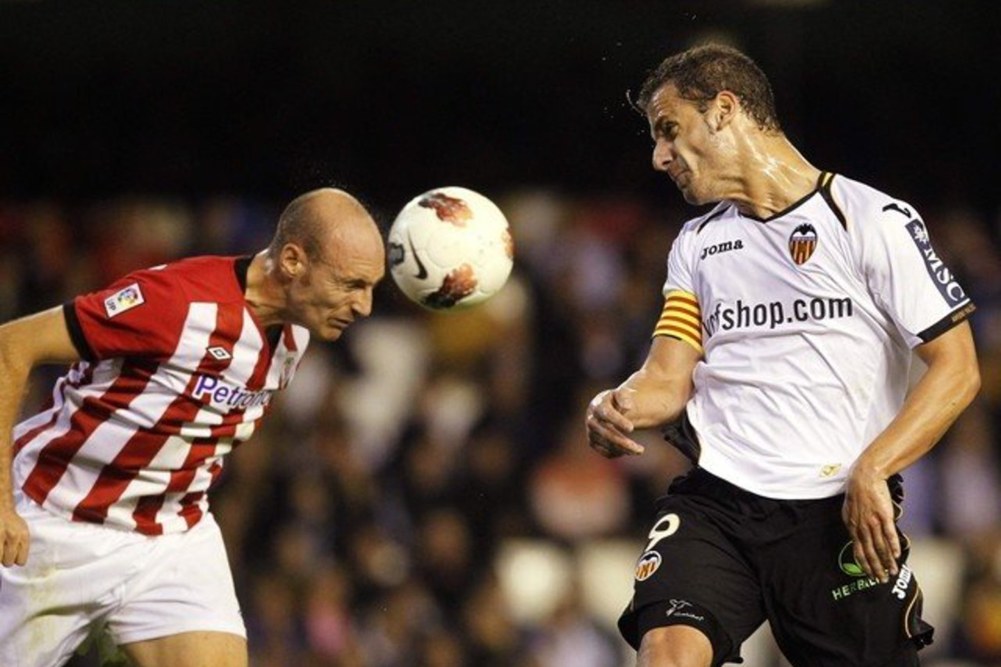 "Valencia" futbolininkai (balti marškinėliai) mače su "Bilbao" sugebėjo rezultatą išlyginti.