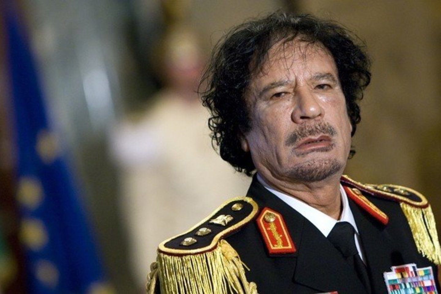 Praėjusią savaitę sukilėlių pajėgų nukautas M.Gaddafi buvo palaidotas nežinojome vietoje Sacharos dykumoje.