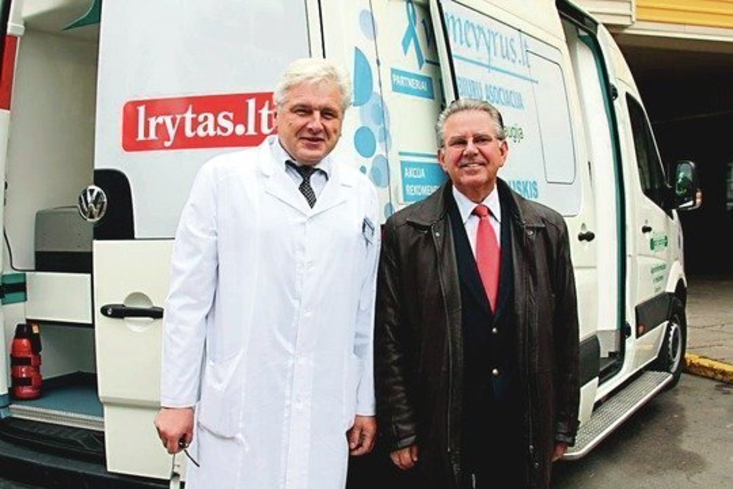 A.Ulys (kairėje) ir G.Žižys neabejoja, kad prostatos specifinio antigeno tyrimas gali padėti užbėgti vėžiui už akių.