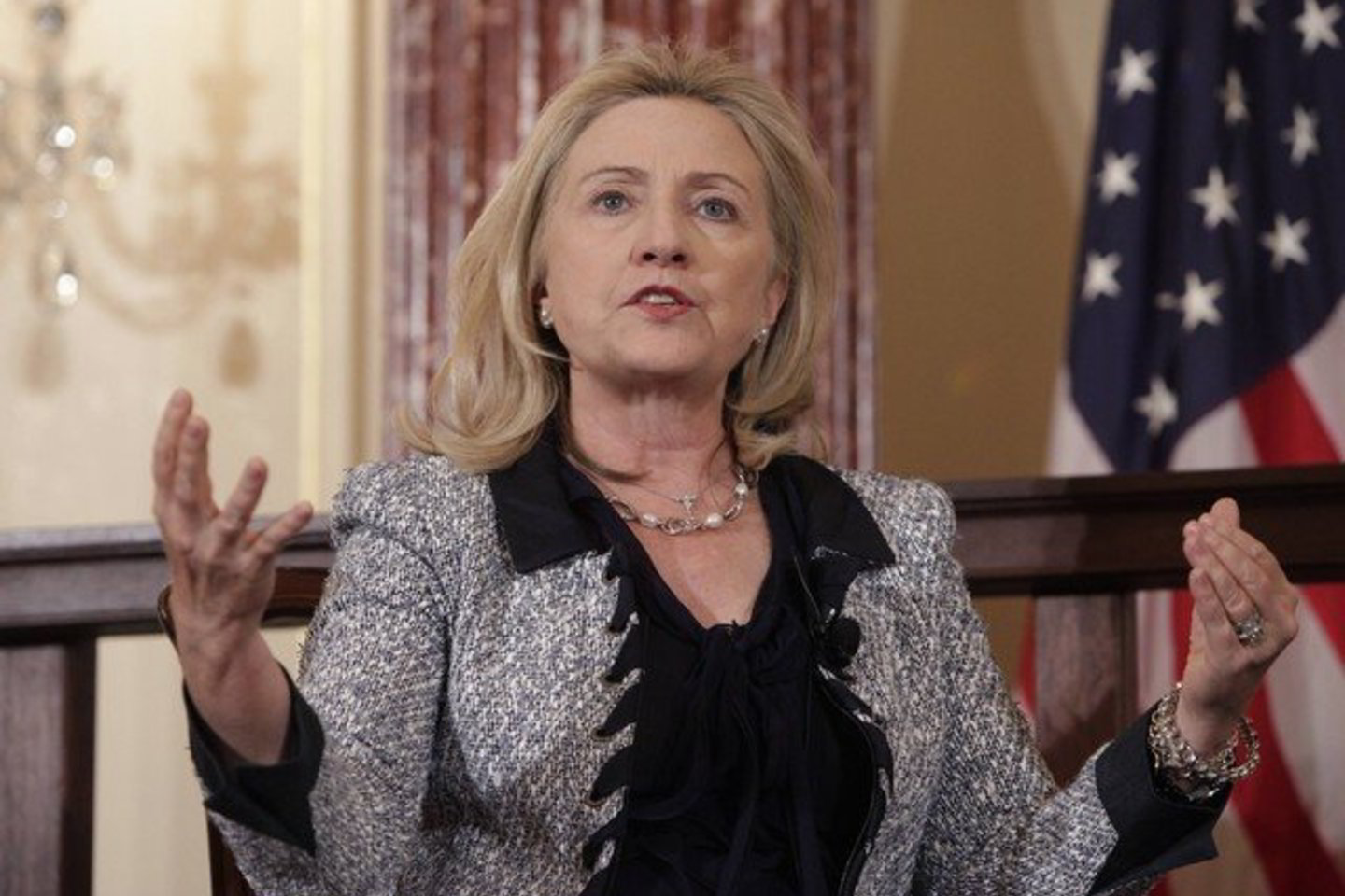 JAV valstybės sekretorė H.Clinton Lietuvoje lankėsi liepos pradžioje vykusiame Lietuvos pirmininkavimo Demokratijų bendrijai baigiamajame renginyje.