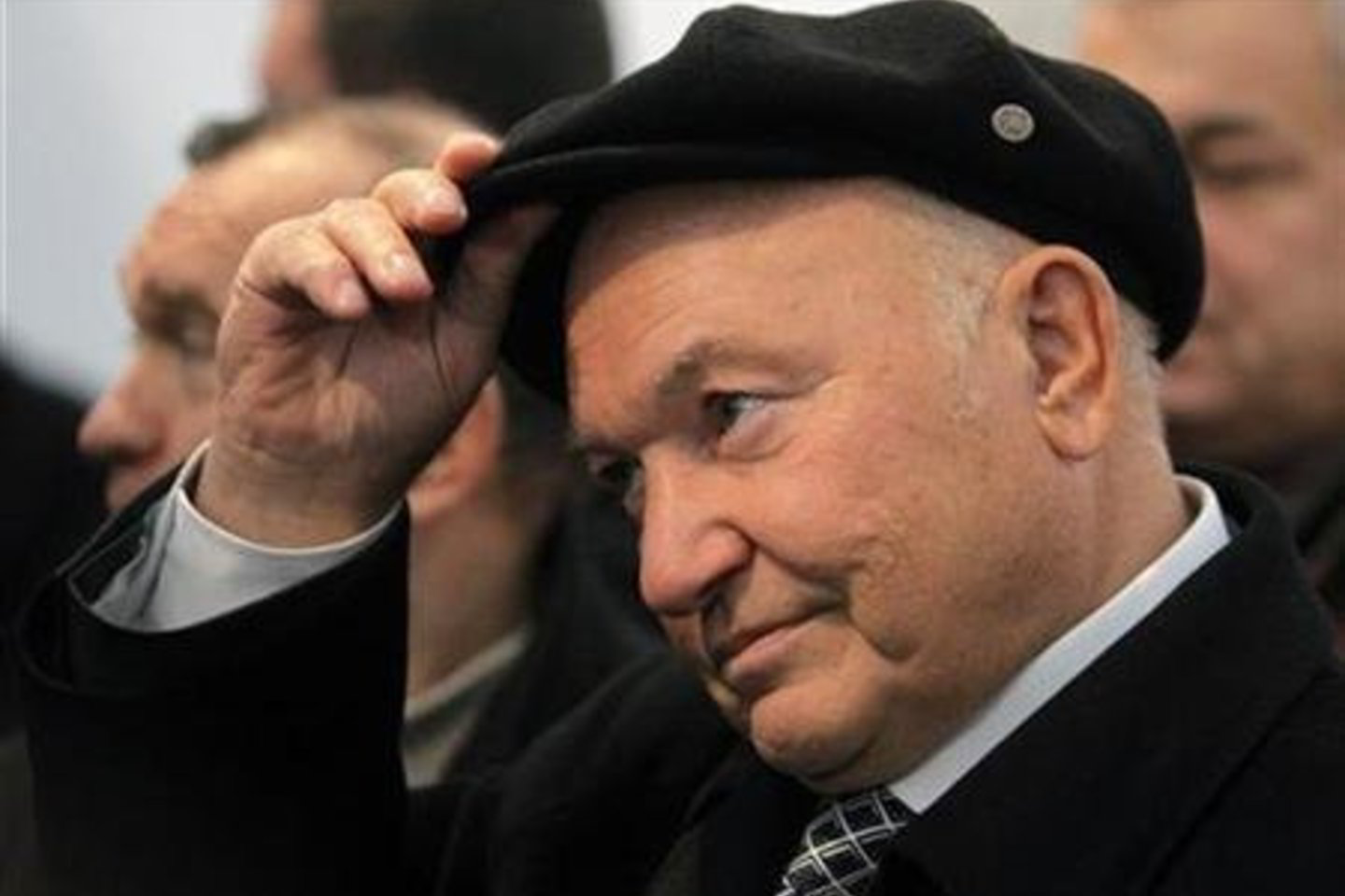J.Lužkovas (nuotraukoje) apgailestavo, kad Vladimiras Putinas padarė Dmitrijų Medvedevą prezidentu.