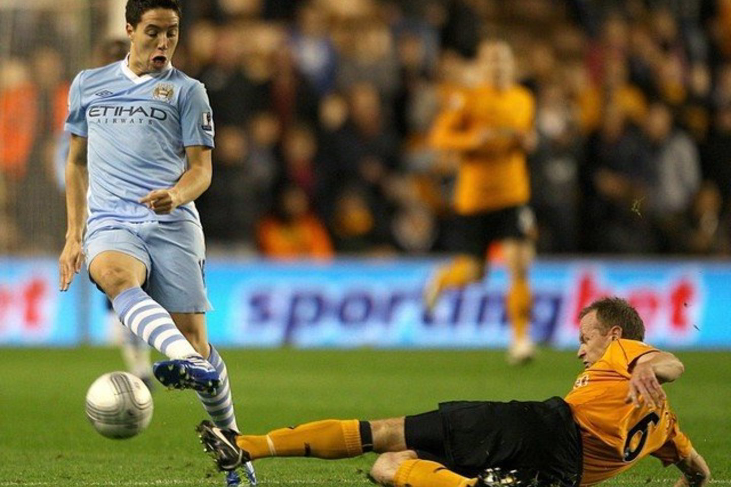 S.Nasri (kairėje) pelnė įvartį „Manchester City“ ekipai.