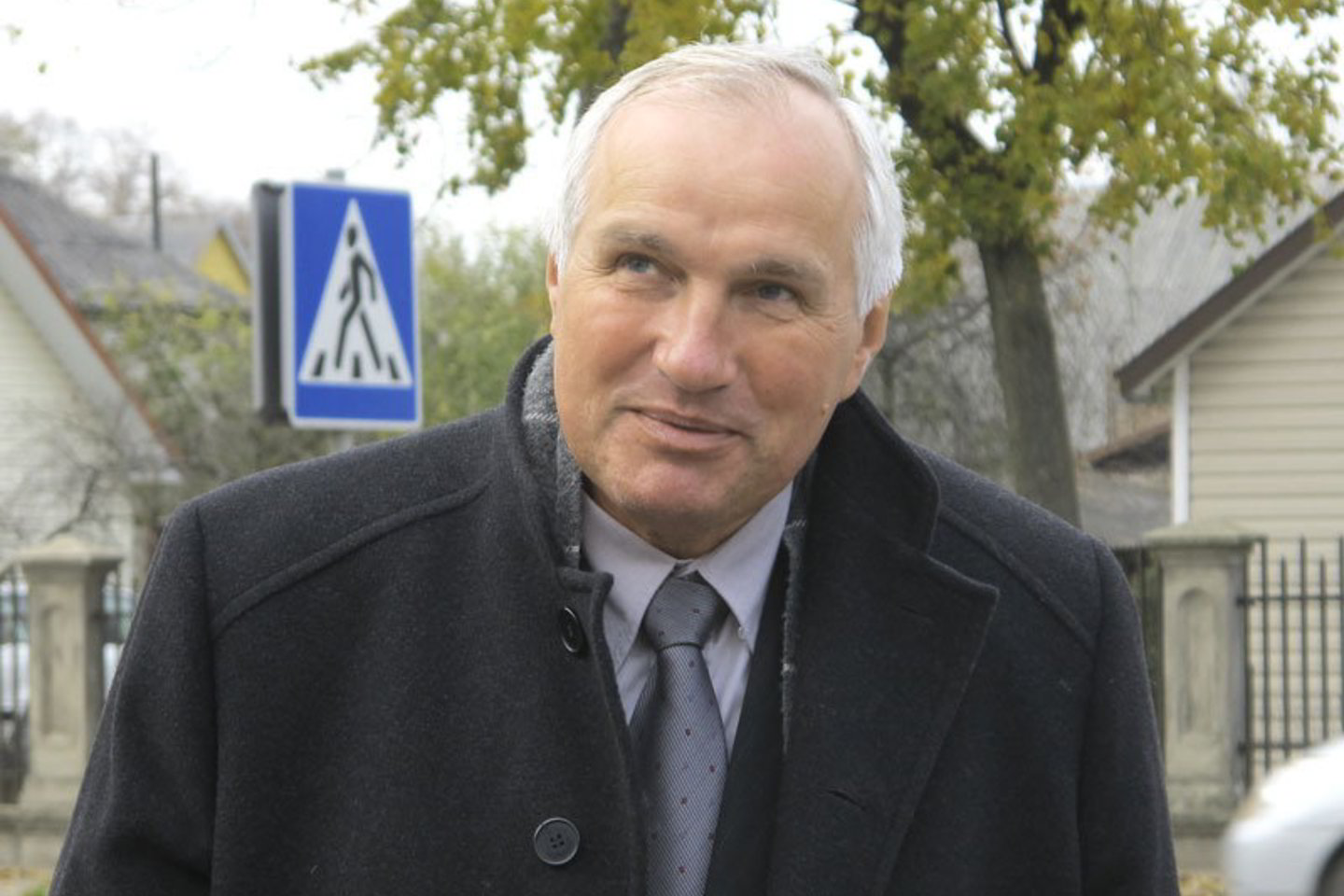 Jovarų pagrindinės mokyklos direktorius Algimantas Kaminskis: „Moksleiviai stovėjo nuleidę galvas, norėdamas akių kontakto paliečiau vieno jų veidą“.