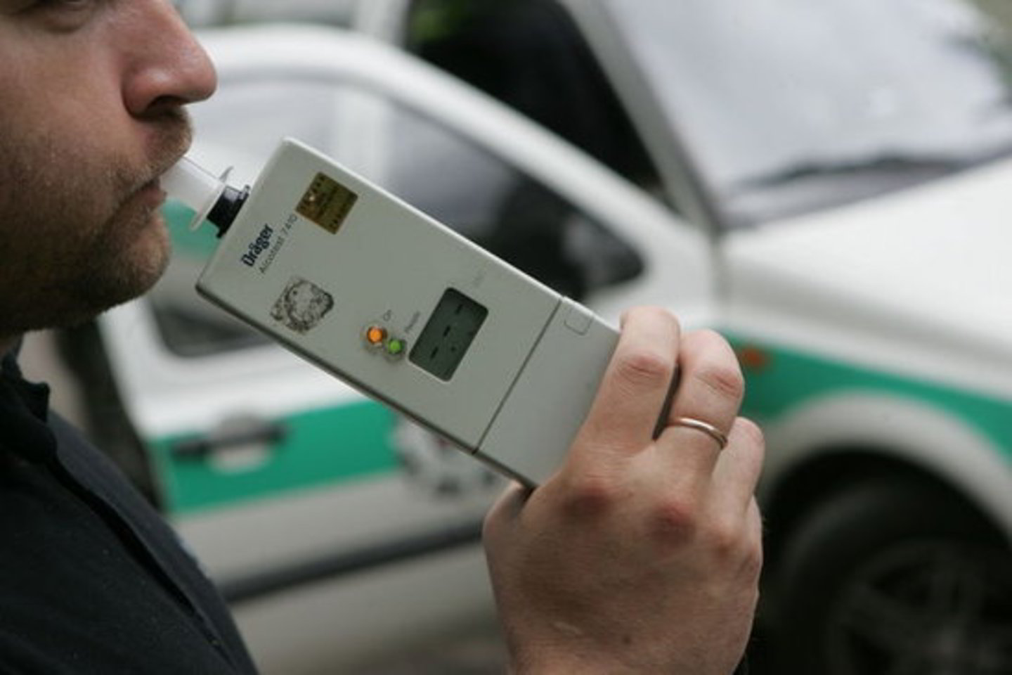 Neblaivaus policininko vairuojamas automobilis buvo sustabdytas ketvirtadienį 18 val. 30 min. Šėtos miestelyje Kauno gatvėje.