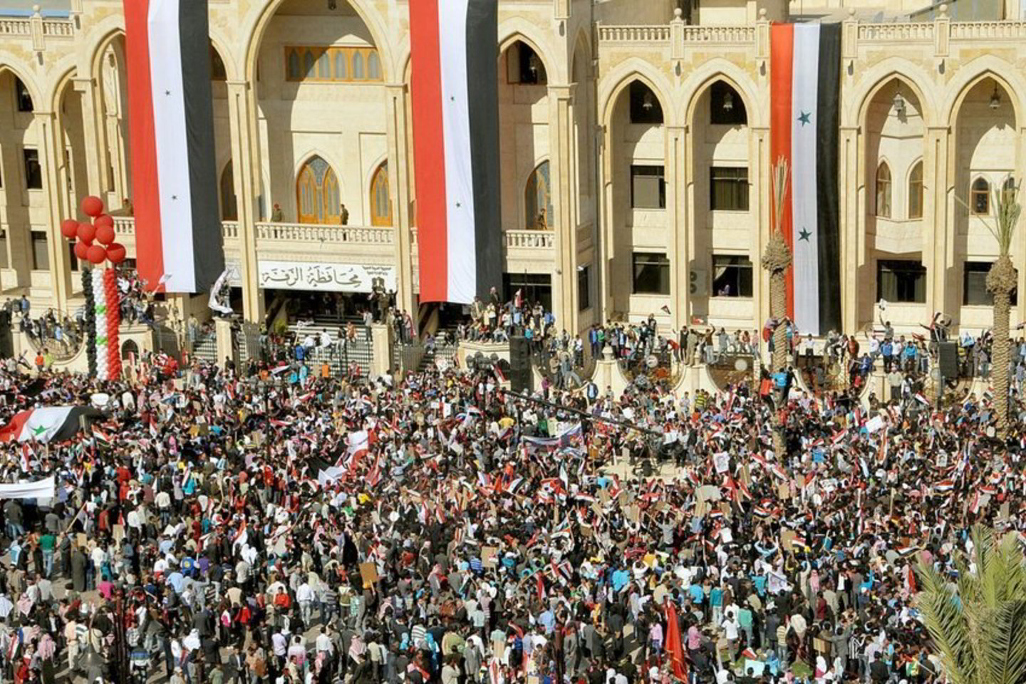 Sirijos valdžia teigia, kad arabų stebėtojai ir žiniasklaidos atstovai galės laisvai keliauti po šalį.