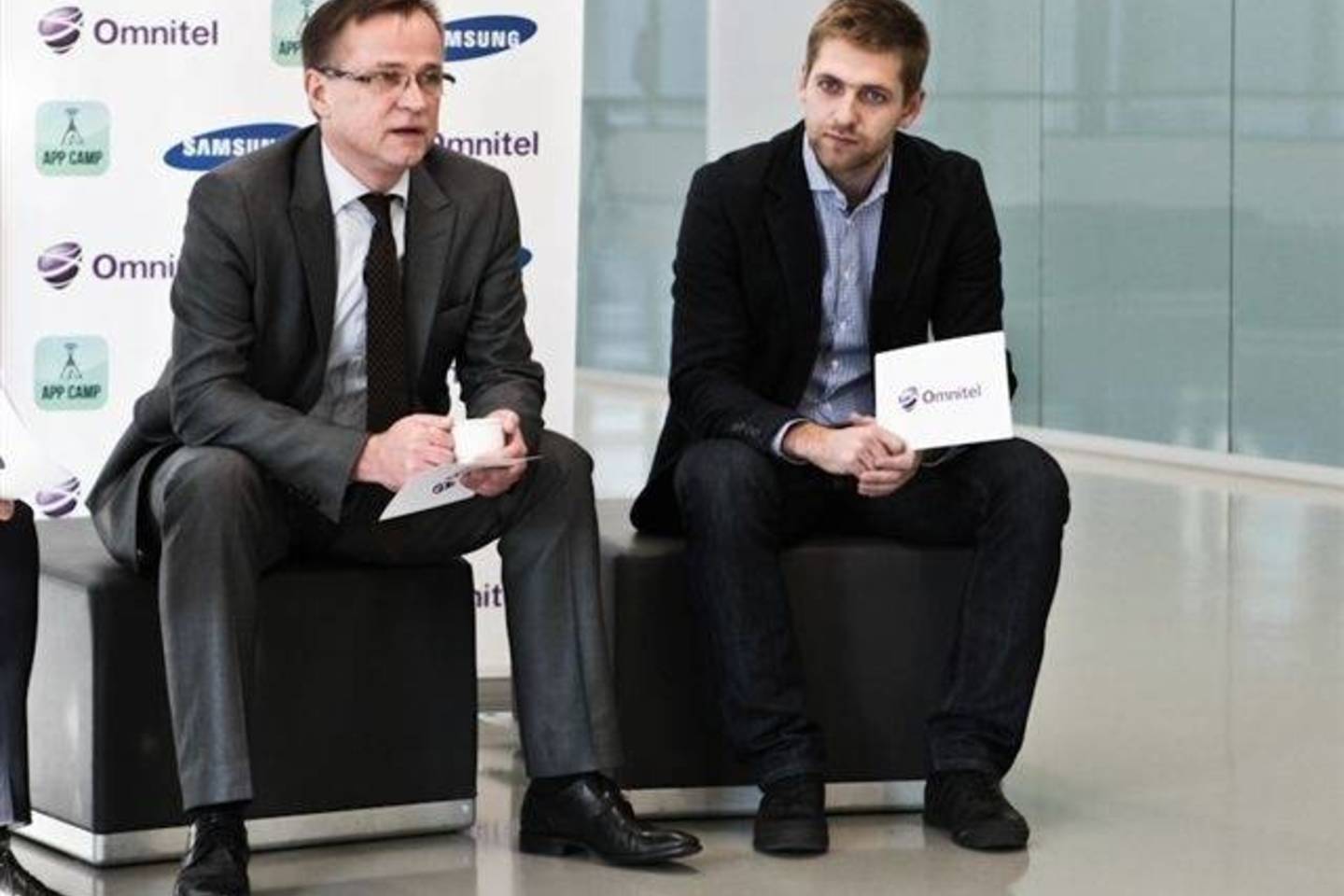 Spaudos konferencijoje kalba A.Zabulis ir T.Dirvonskas.