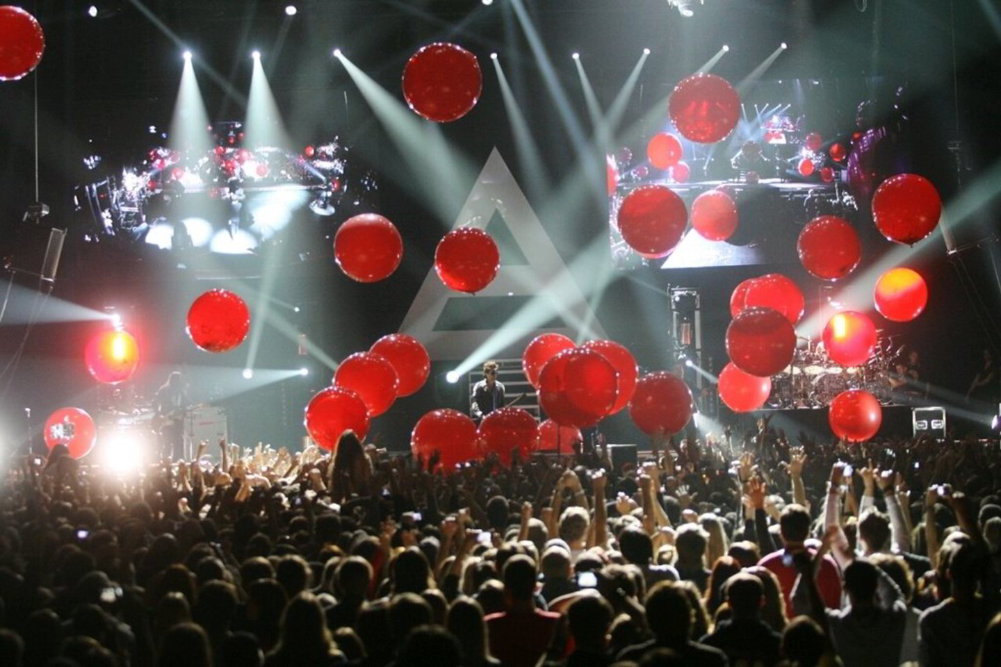 Vilniuje koncertavo energingieji "30 Seconds To Mars".