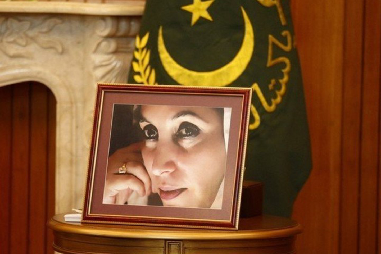Dėl buvusios premjerės B. Bhutto nužudymo pateikti kaltinimai septyniems įtariamiesiems.