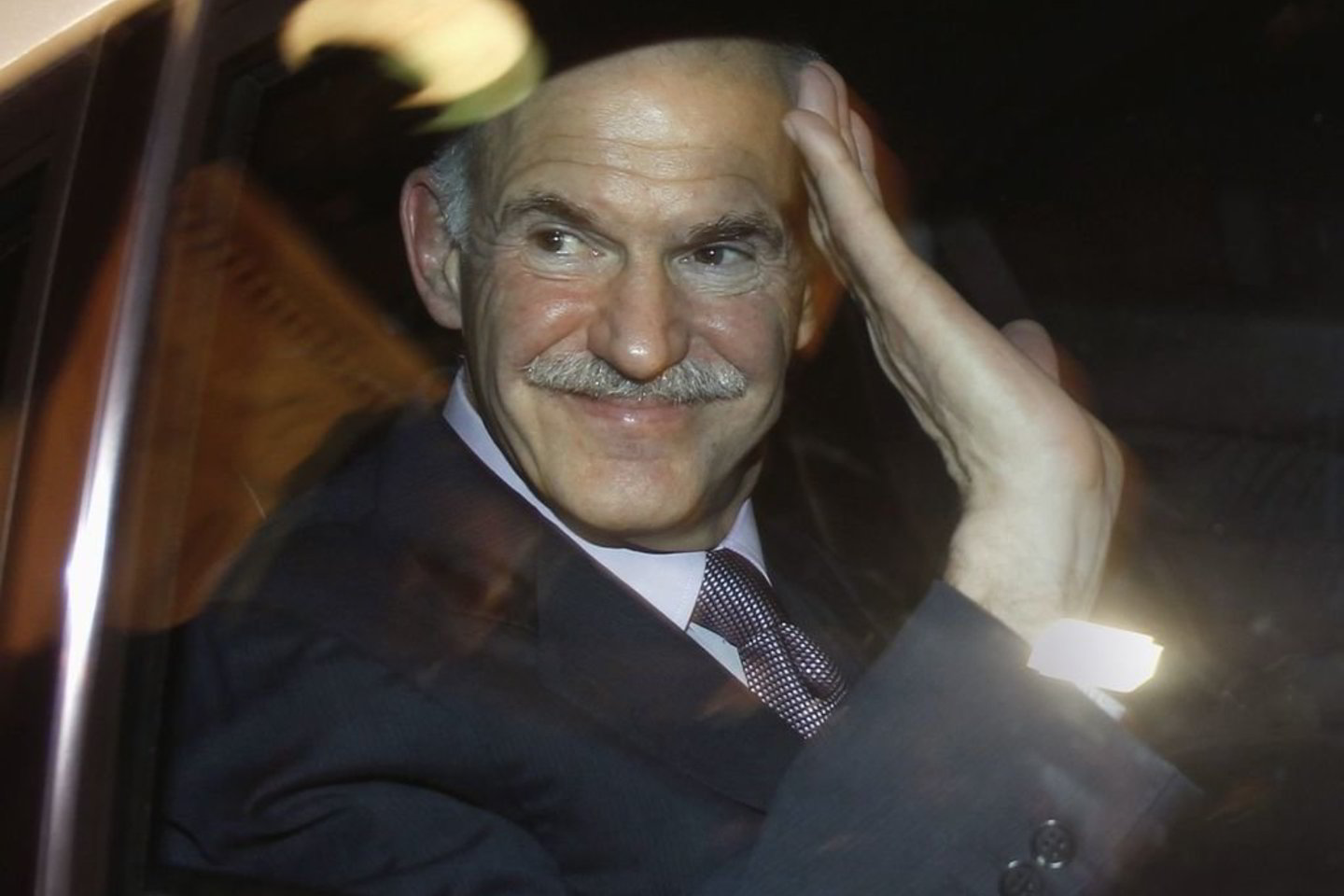 Graikija laukia G.Papandreou pasitraukimo iš premjero posto.