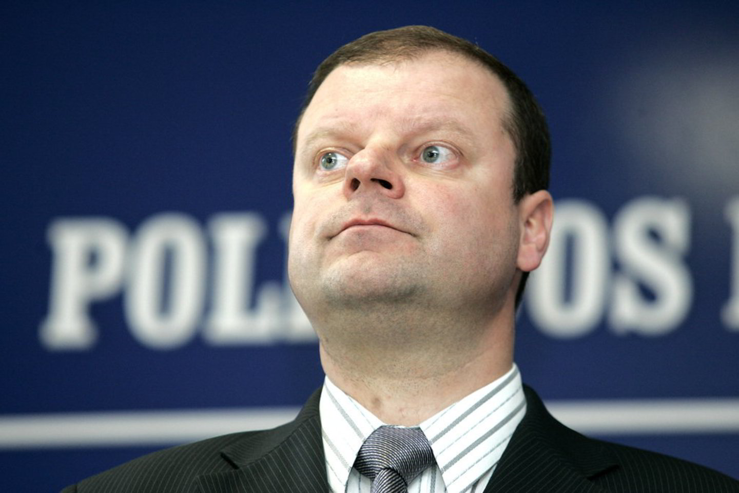 S.Skvernelio džiaugsmą dėl suteikiamo generolo laipsnio temdo visą sistemą supurtęs skandalas dėl galimai nuslėpto liudininko D.Kedžio istorijoje.