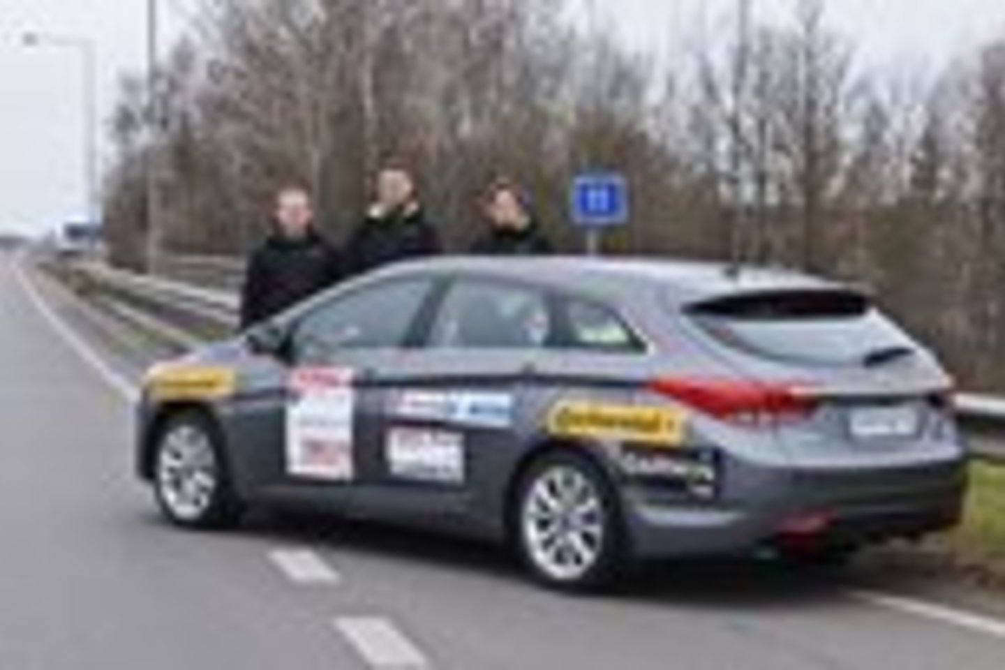 Su šiuo automobiliu keliautojų trejetas į Vilnių planuoja sugrįžti apie lapkričio 20 d.