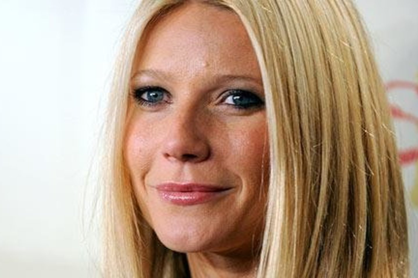 Holivudo aktorės J.Jones ir G.Paltrow išvadintos „šių metų neįtakingiausiomis“.