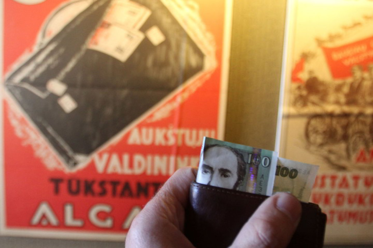 Politikai vėl prisiminė automobilių ir nekilnojamojo turto mokesčius.