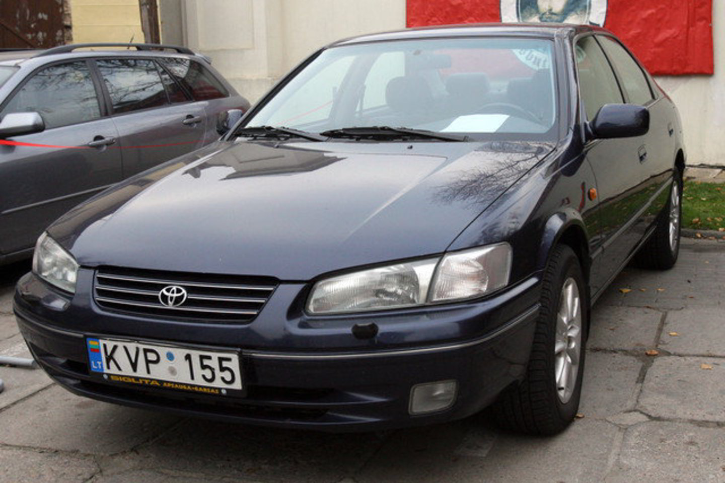 A.Brazausko mašina „Toyota“.